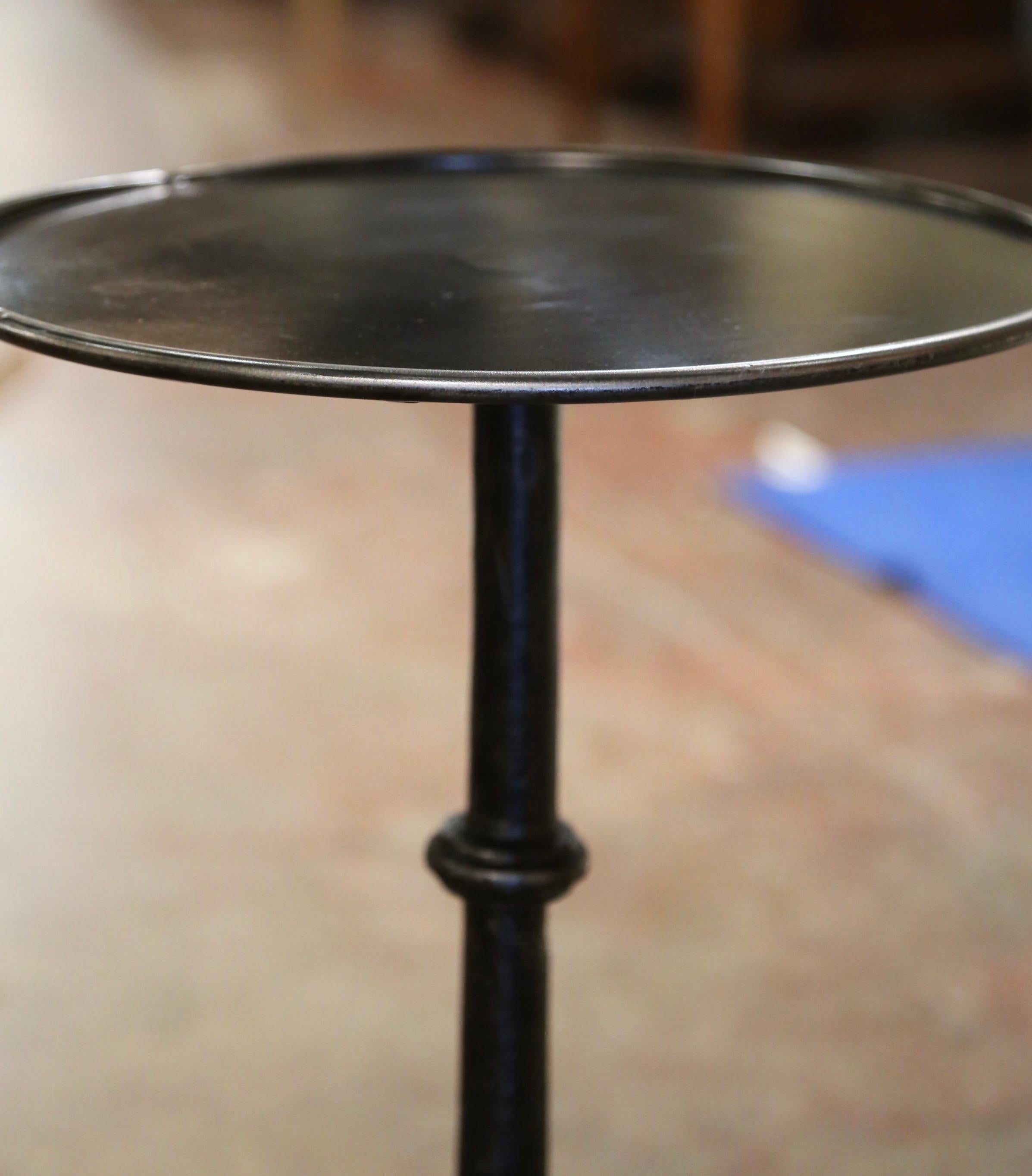 Midcentury French Style Polished Iron Pedestal Martini Side Table In Excellent Condition In Dallas, TX