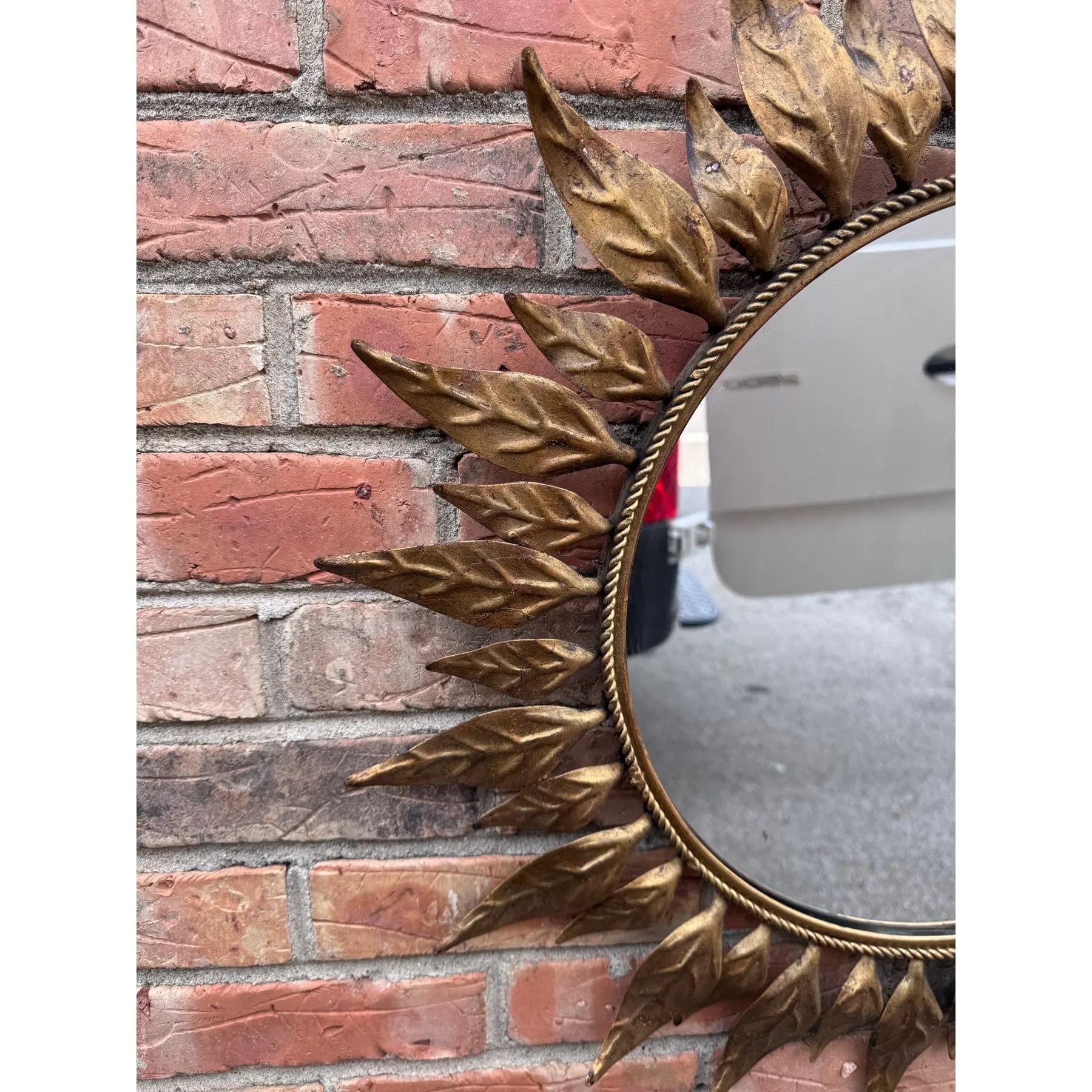 Mid-Century French Sunburst Mirror in vendita 1