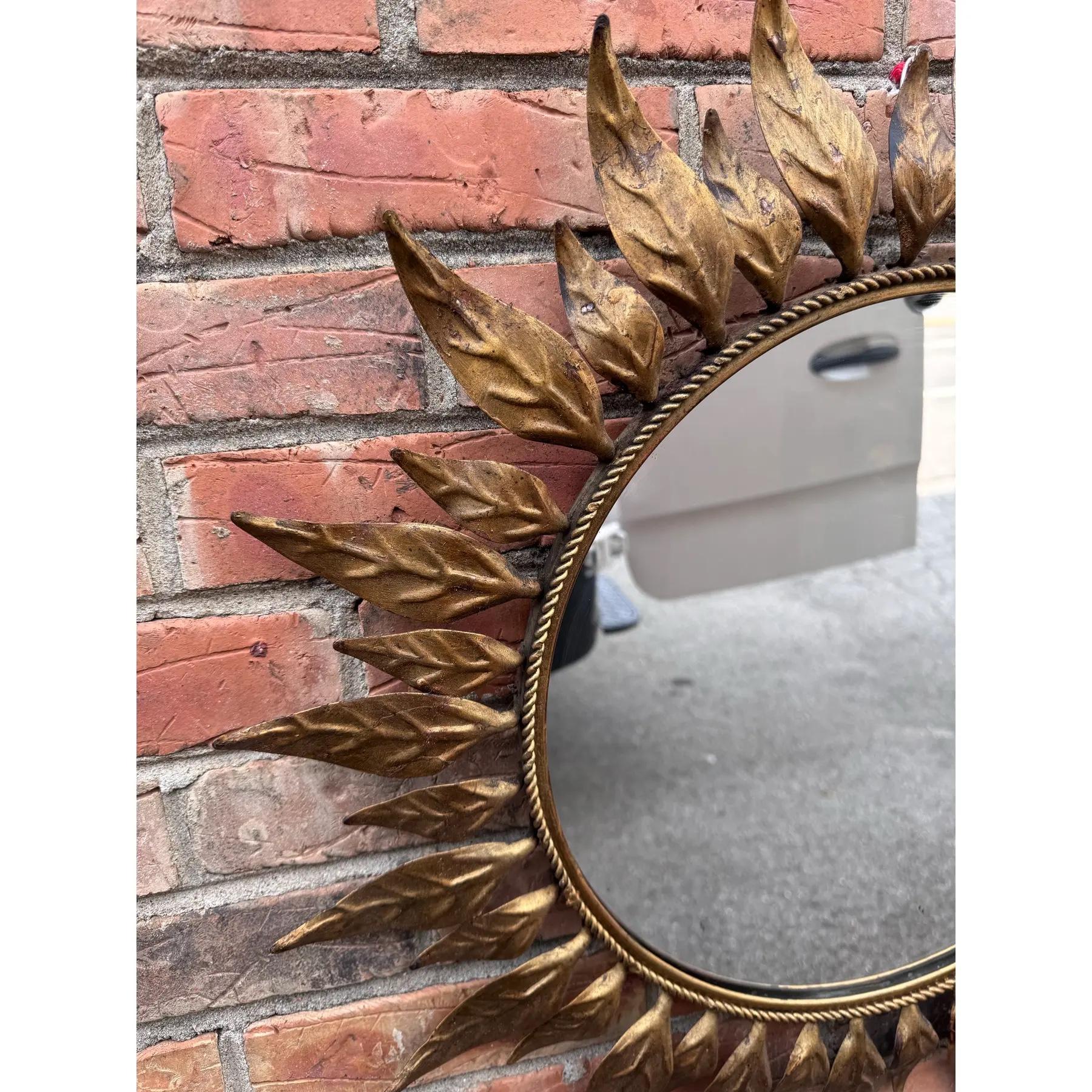 Mid-Century French Sunburst Mirror in vendita 2
