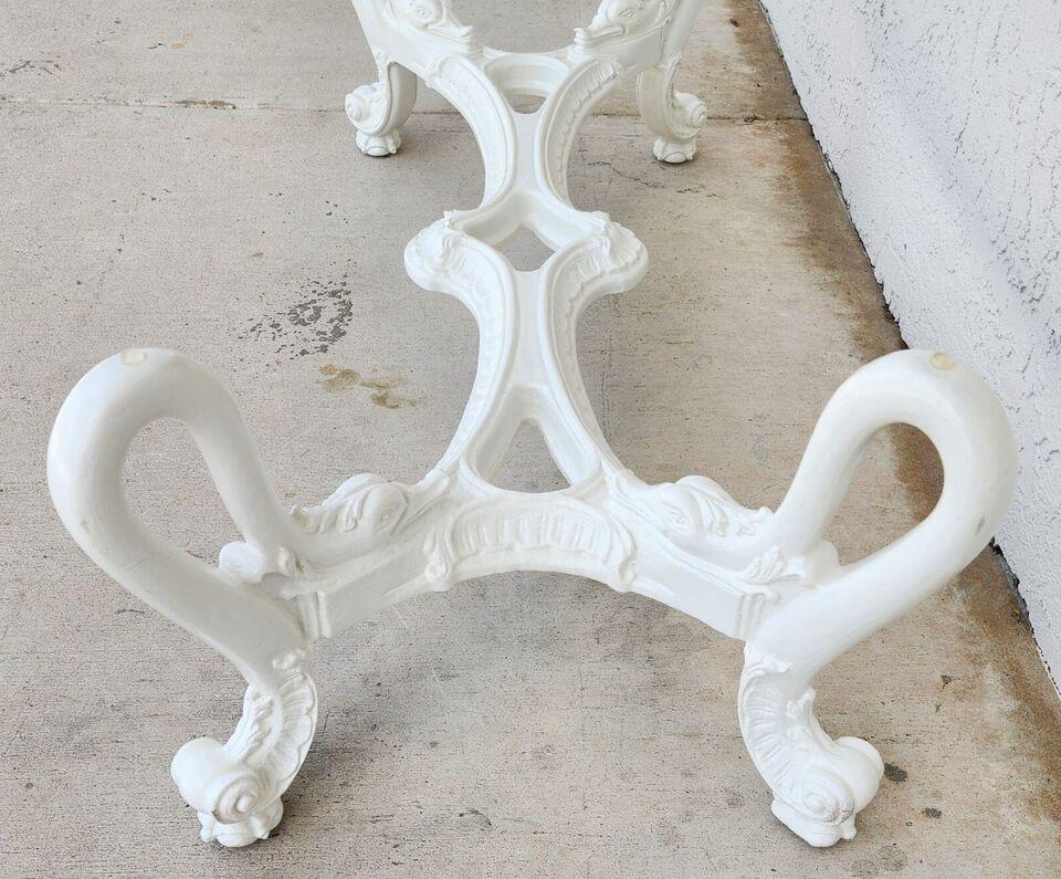 Table basse en bois de Swan du milieu du siècle dernier en vente 8