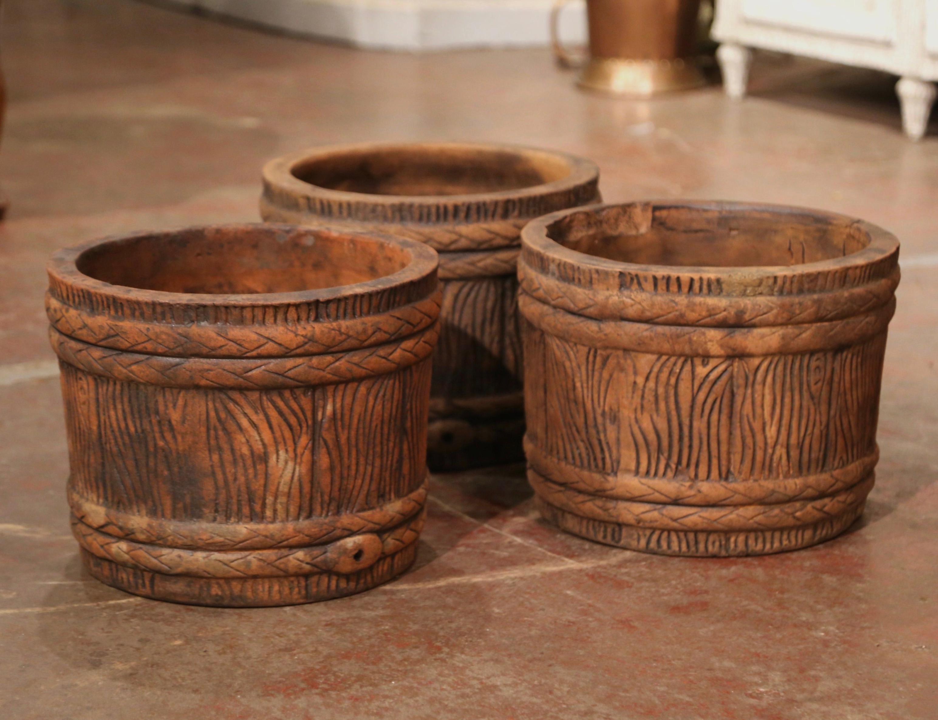 Mid-Century French Terracotta Barrel & Tree Trunk Form Garden Planters, Set of 3 In Excellent Condition In Dallas, TX