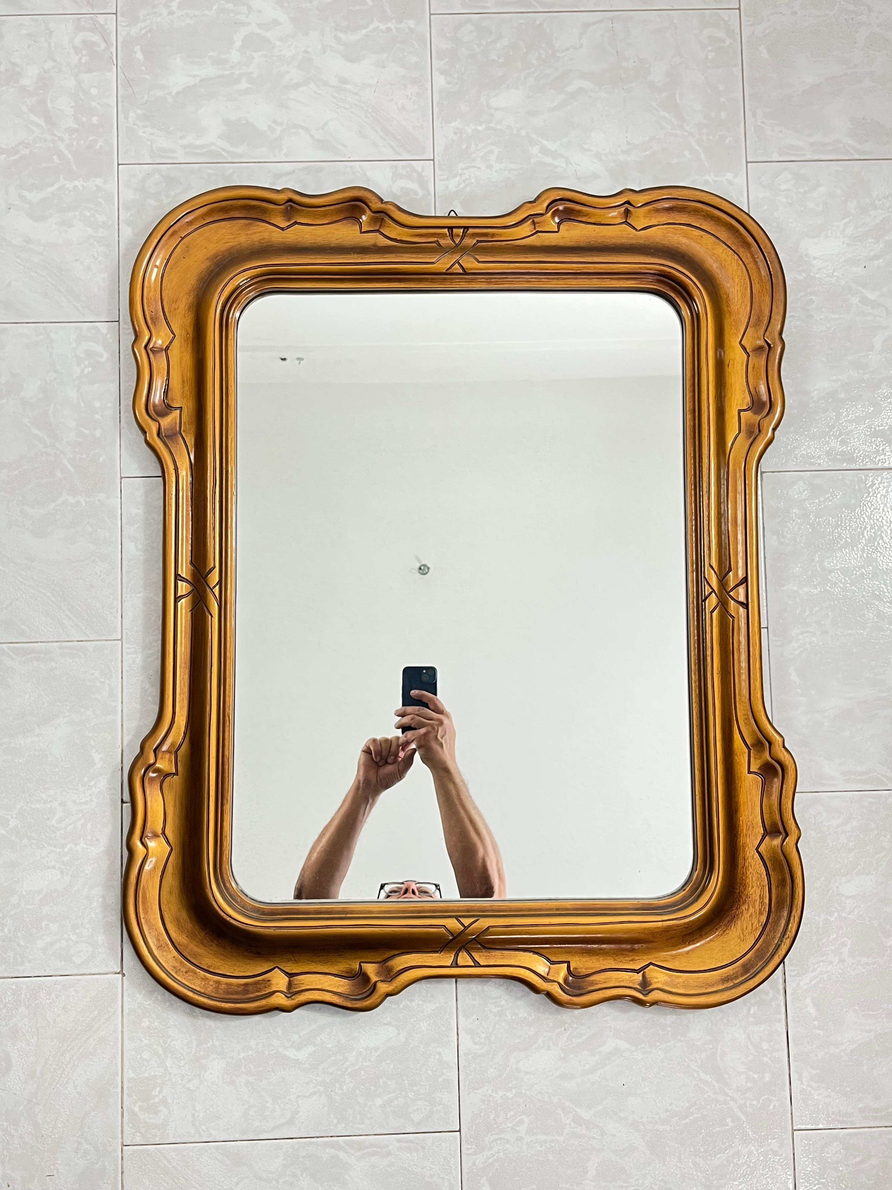 Mid-Century French wall mirror, 1960s
Good condition.