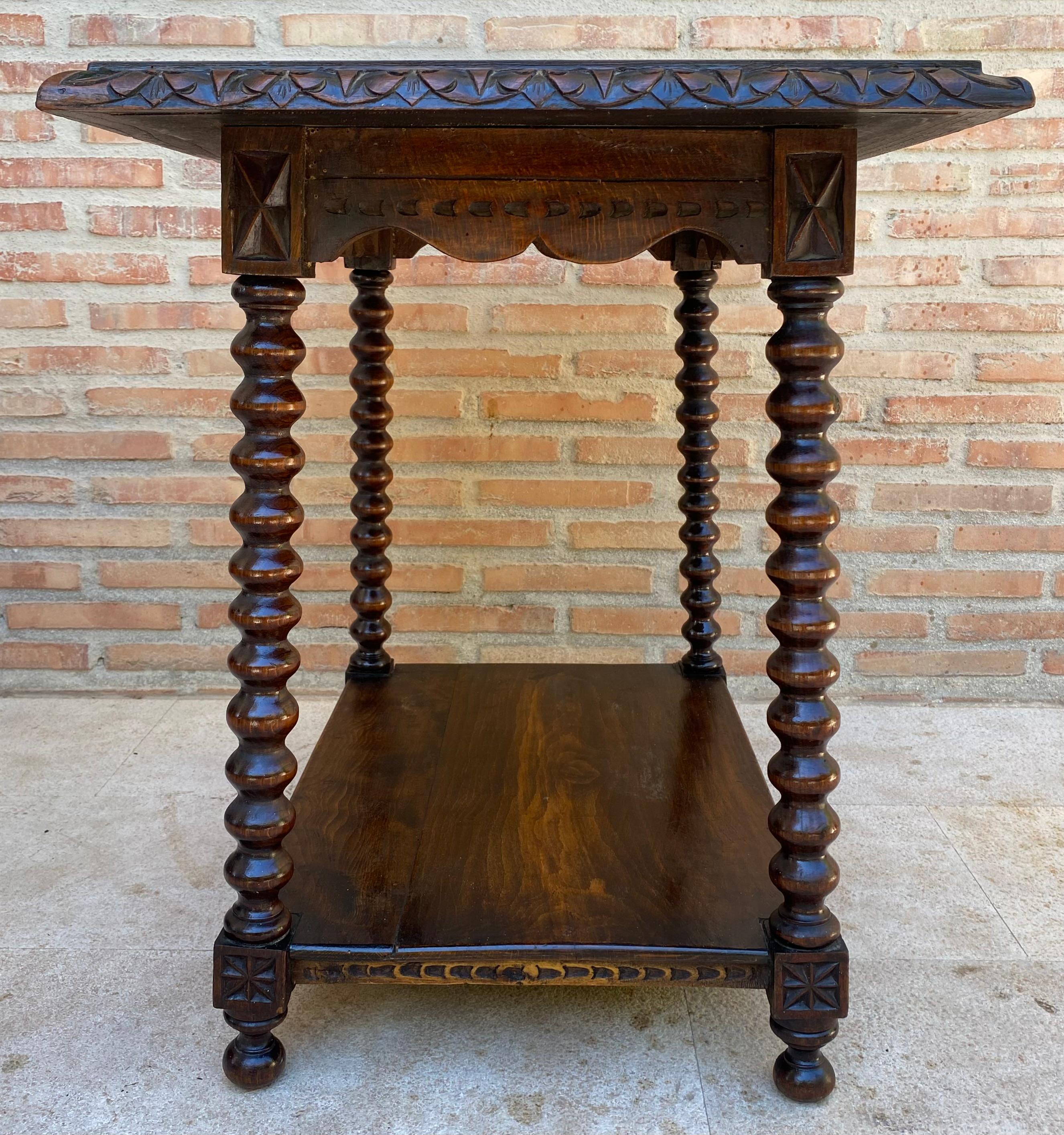 Spanish Mid-Century French Walnut Carved Side Table with Turned Legs and Low Shelf, 1940
