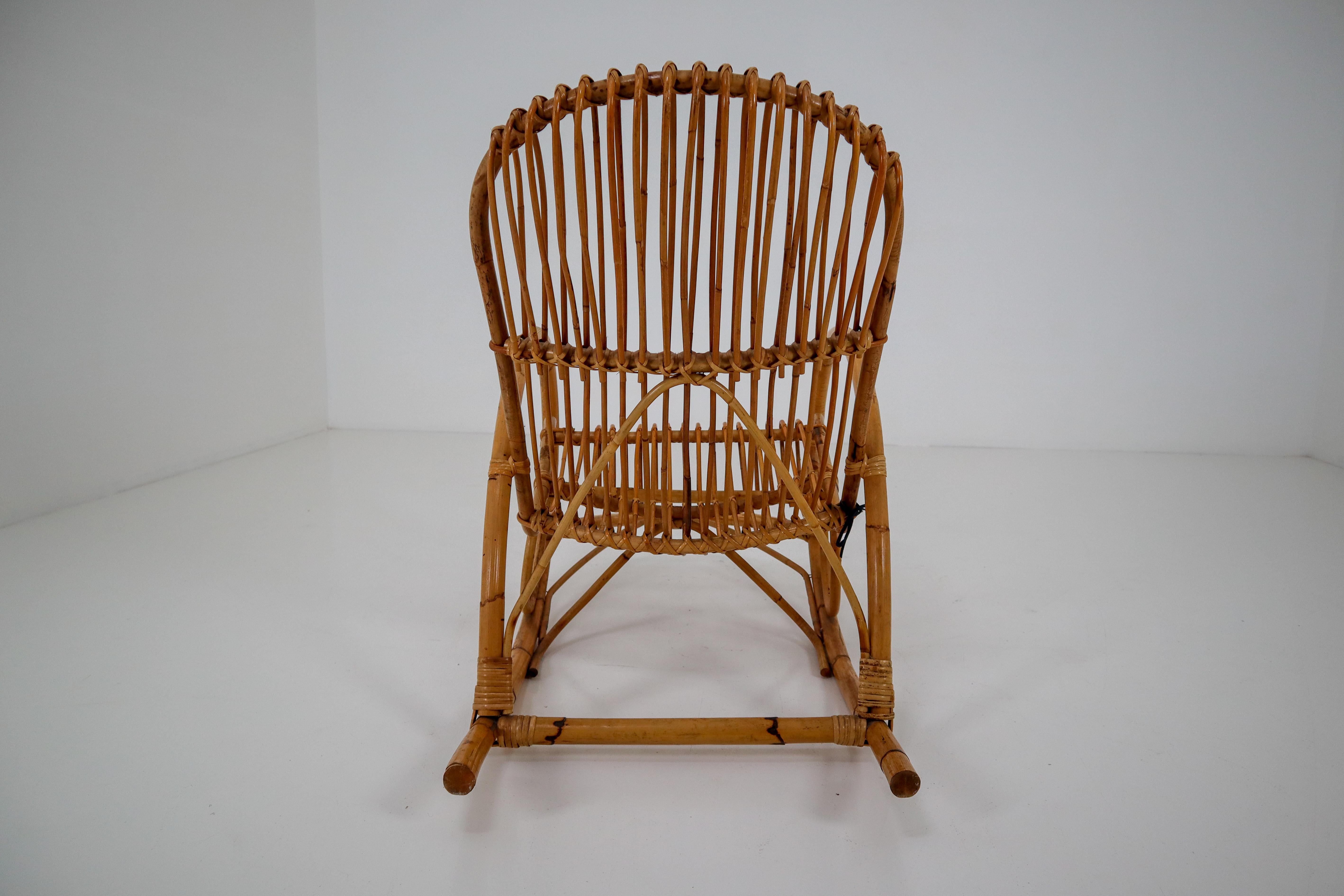 Midcentury French Wicker Bamboo Rocking Chair, 1960s In Good Condition In Almelo, NL
