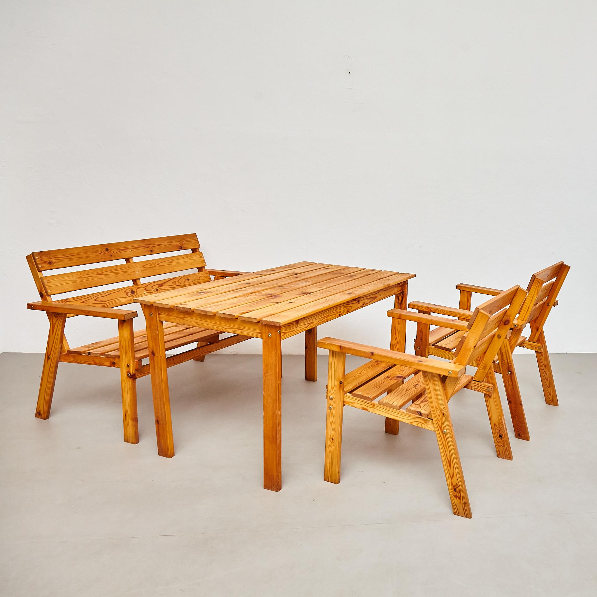 Table de salle à manger en bois français du milieu du siècle (ensemble assorti disponible), circa 1960 en vente 6