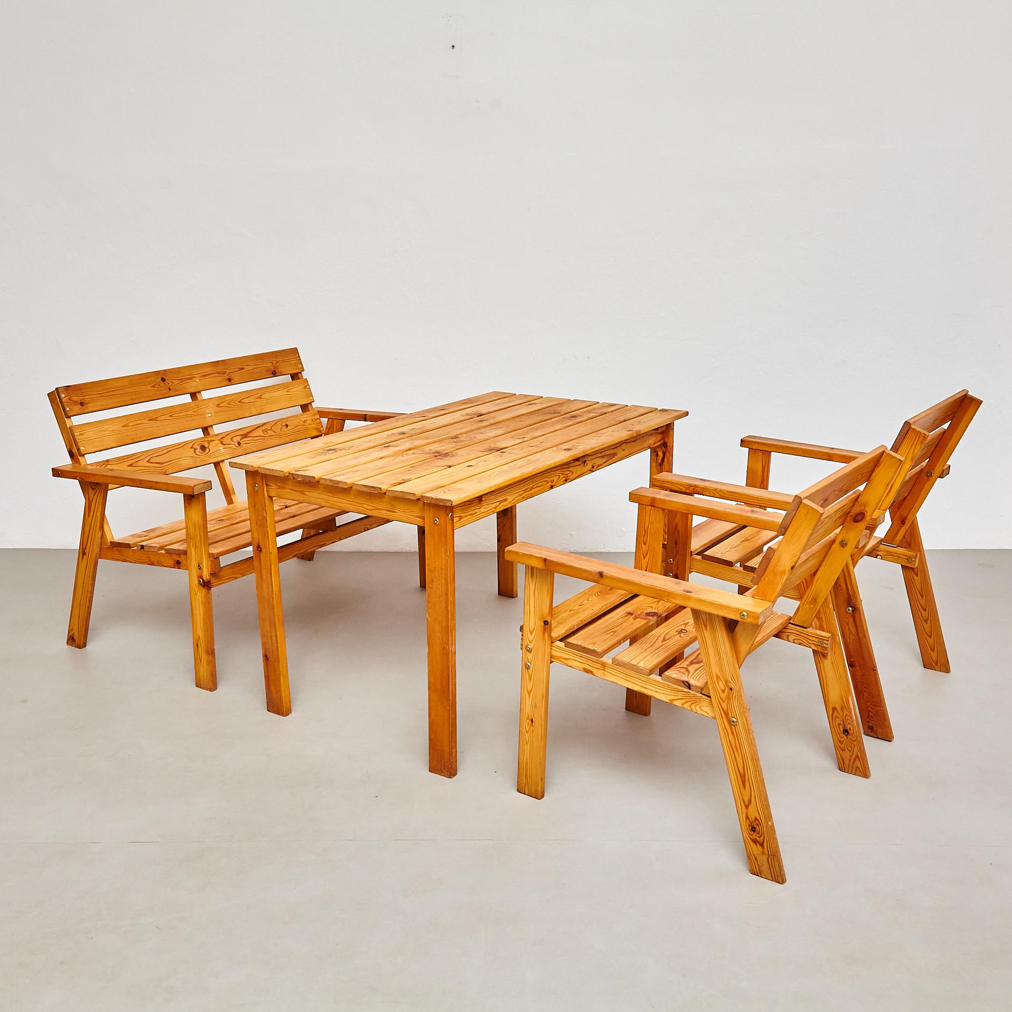 Bois Table de salle à manger en bois français du milieu du siècle (ensemble assorti disponible), circa 1960 en vente