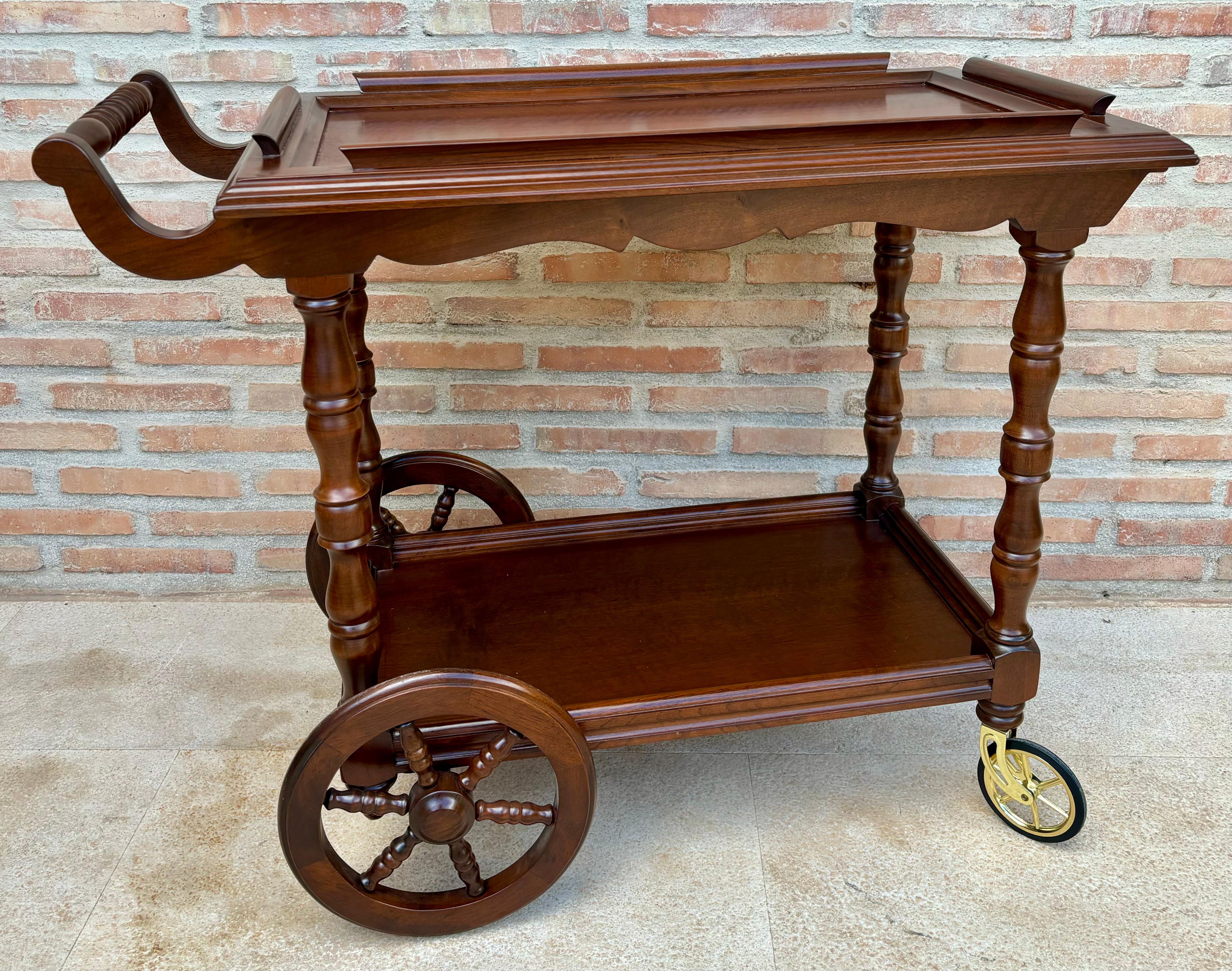 Stile provenzale Carrello da bar francese di metà secolo, anni '50 in vendita