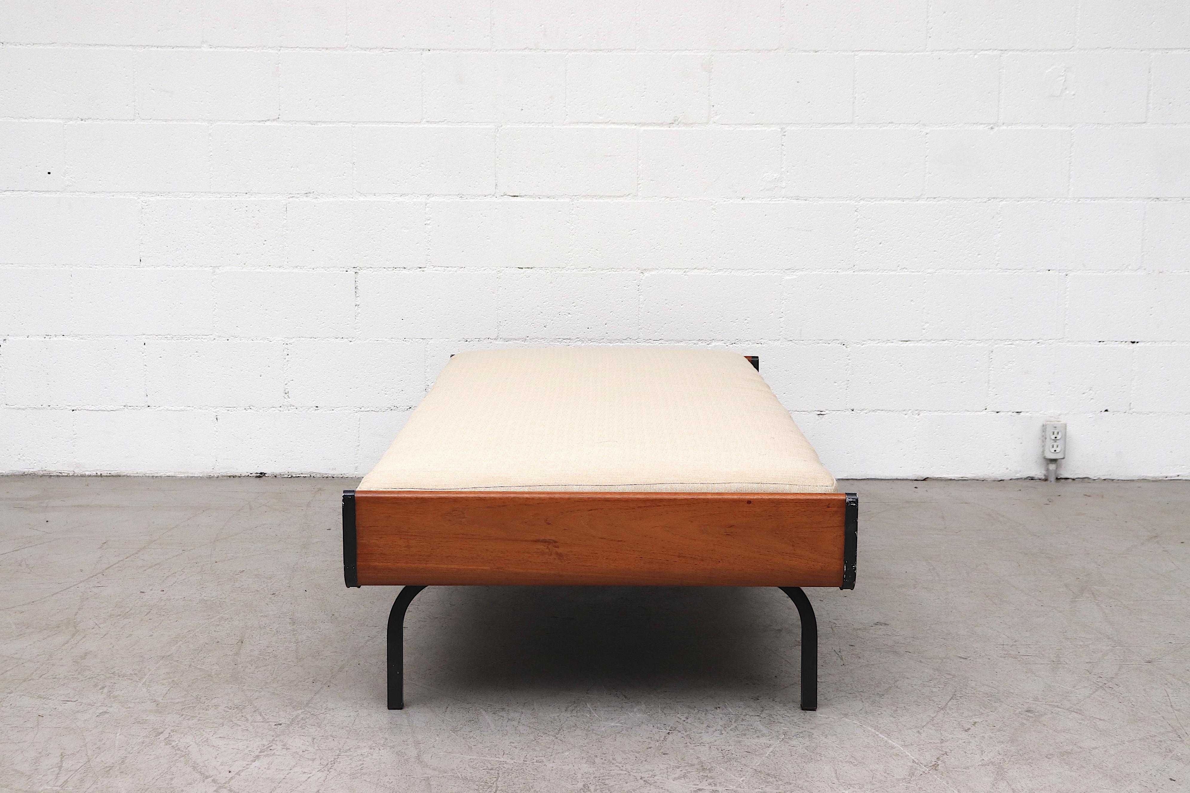 Mid-Century Modern Mid-century Friso Kramer Inspired Daybed with Teak Ends for Auping