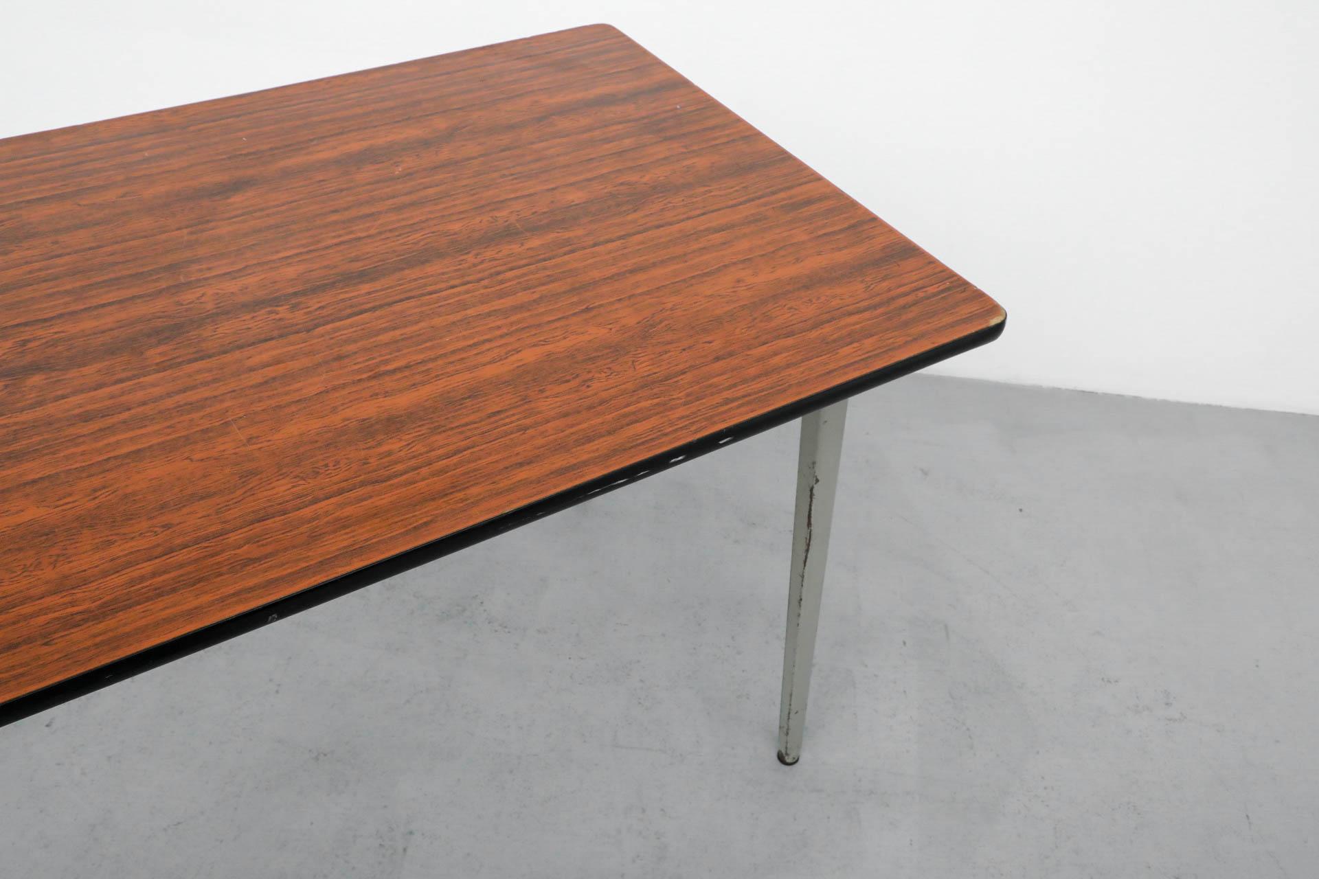 Table de salle à manger ou de travail de Friso Kramer 
