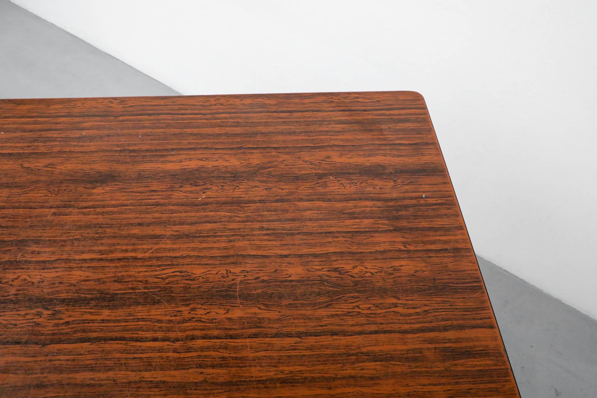 Table de salle à manger ou de travail de Friso Kramer 
