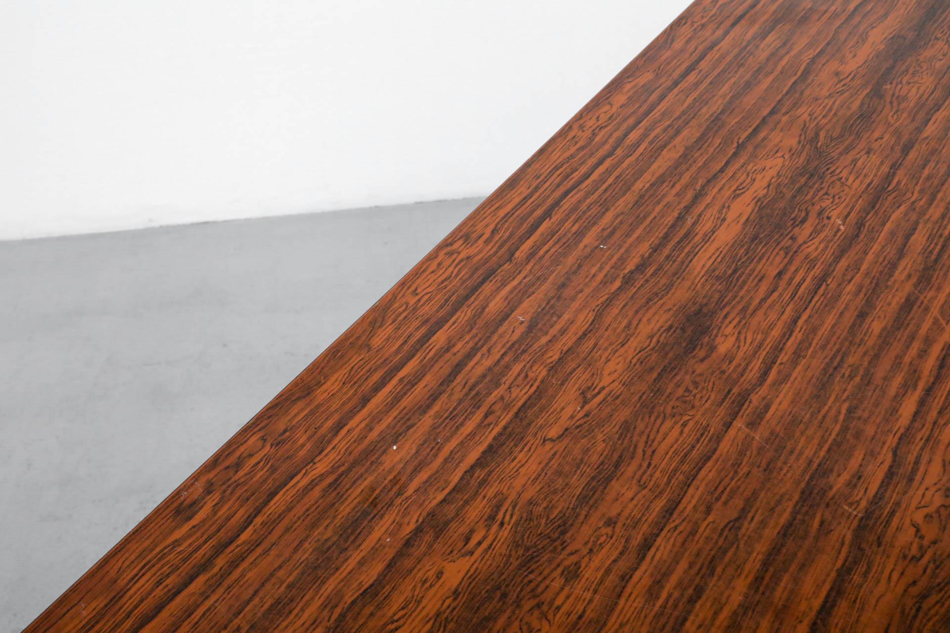 Table de salle à manger ou de travail de Friso Kramer 