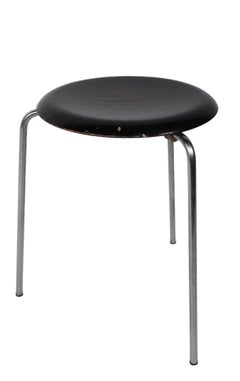 Mid Century Fritz Hansen Arne Jacobsen Dreibeiniger Dot Tisch