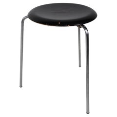  Table à pois Fritz Hansen Arne Jacobsen du milieu du siècle dernier 