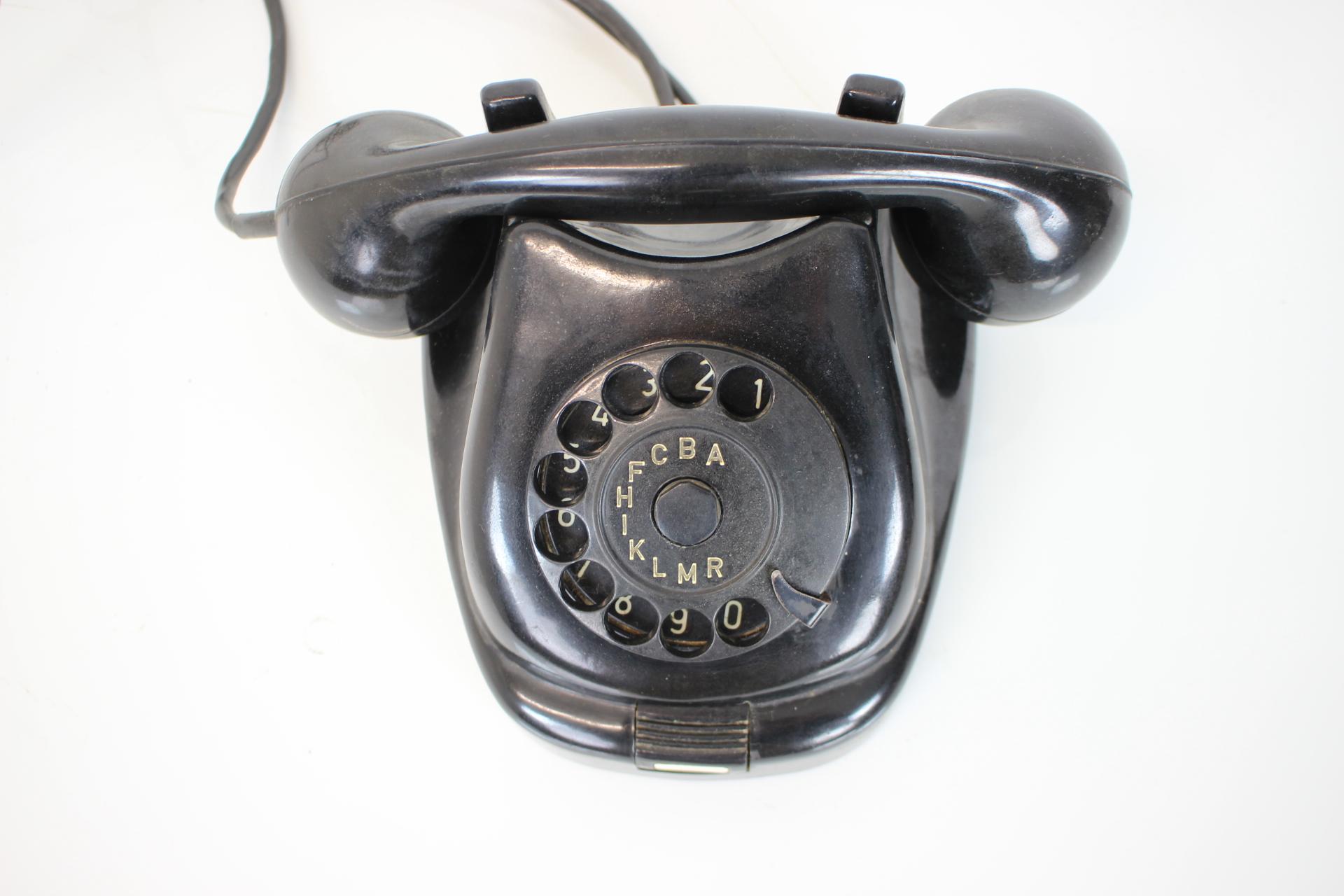 Funktionales Tesla-Telefon aus der Jahrhundertmitte 1961, Československo im Zustand „Gut“ im Angebot in Praha, CZ