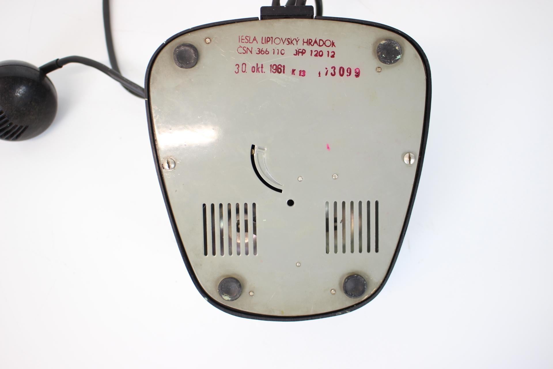 Funktionales Tesla-Telefon aus der Jahrhundertmitte 1961, Československo im Angebot 1