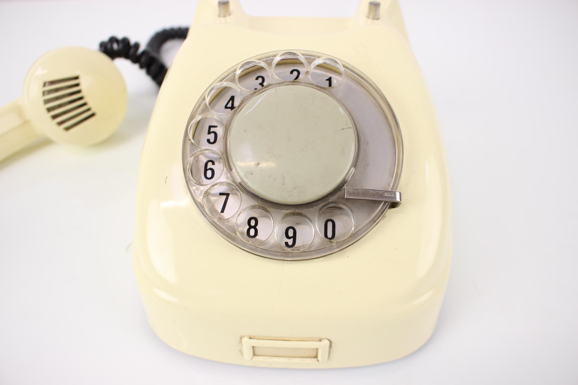 Mid-Century Functional Tesla Phone 1968, Československo In Good Condition For Sale In Praha, CZ