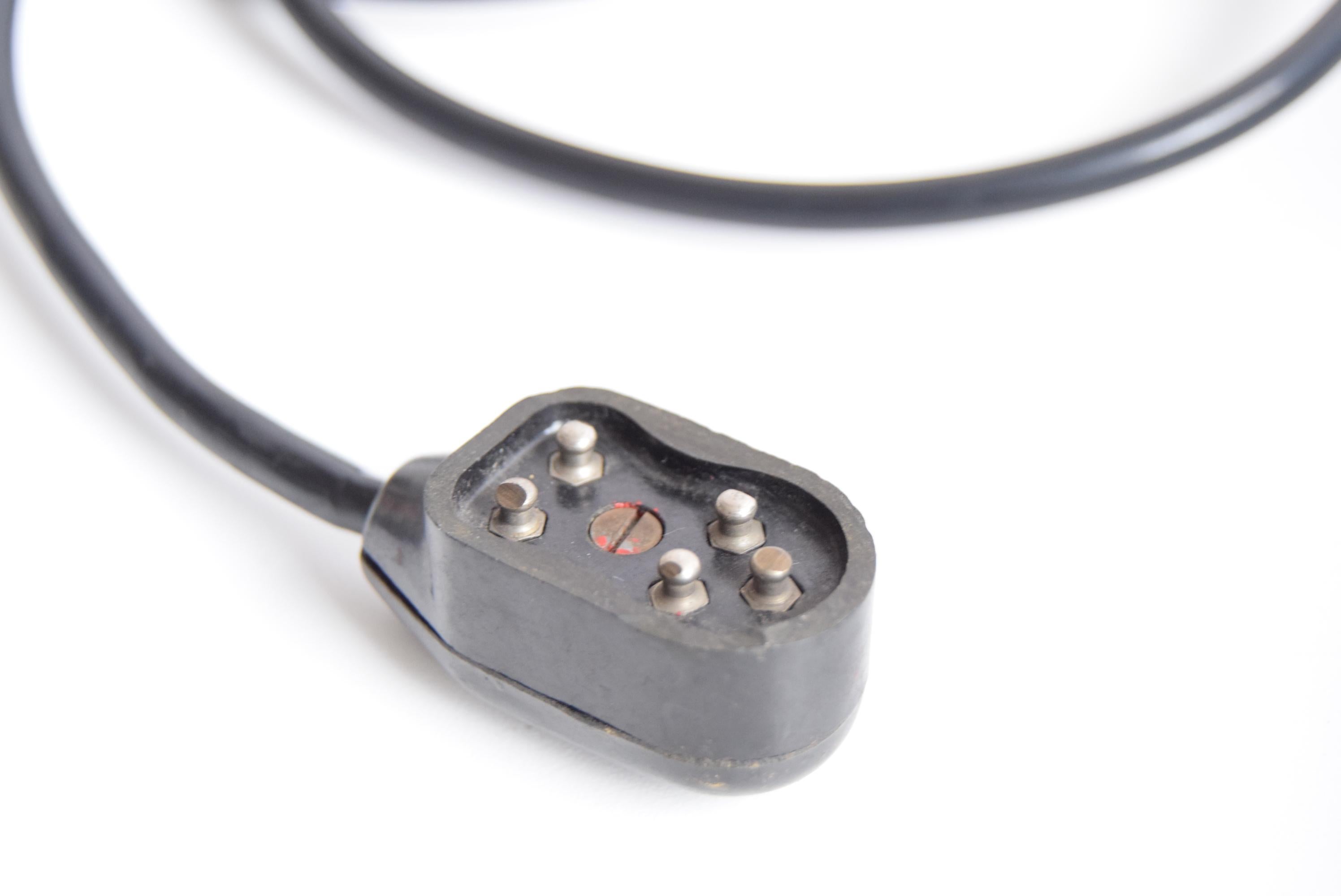 Funktionales Tesla-Telefon aus der Jahrhundertmitte 1971 im Angebot 7