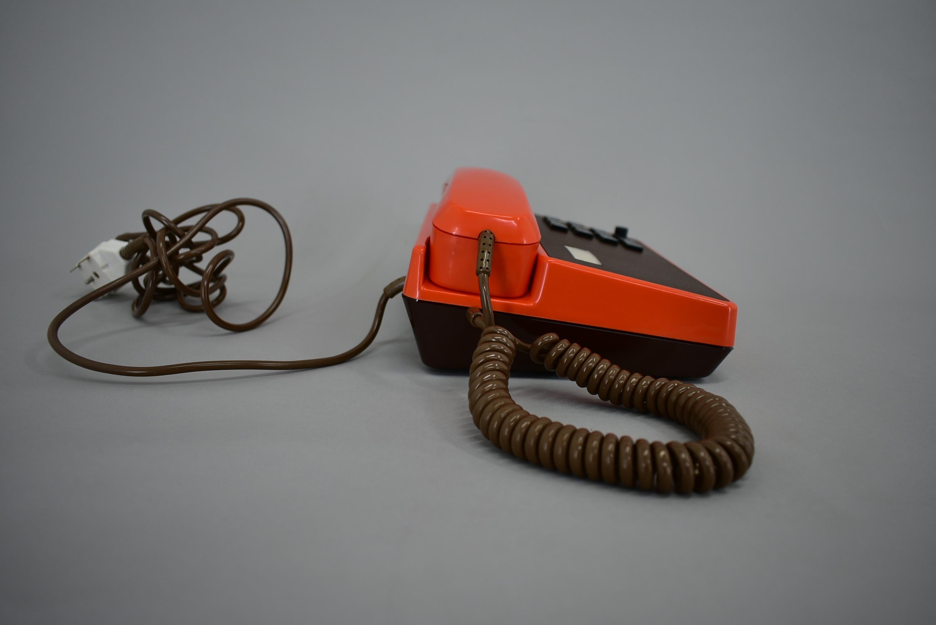 Mid-Century Functional Tesla Phone 1985, Czechoslovakia For Sale 2