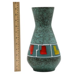 Funky Teal Deutsche Vase aus der Mitte des Jahrhunderts mit roten, gelben, gelben und weißen Akzenten