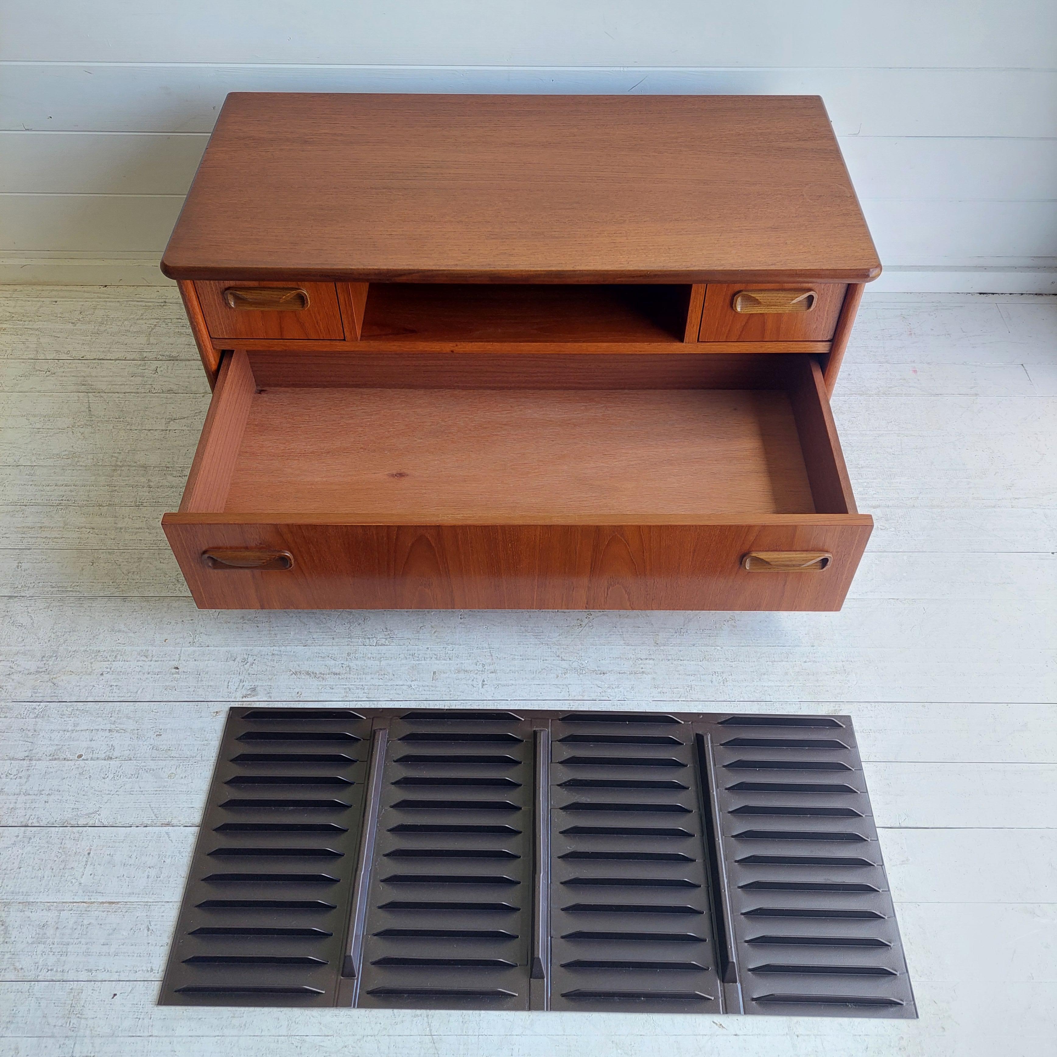 Mid Century G Plan Fresco Retro Teak Tv Unit Media Cabinet Drawers Sideboard, 70 6