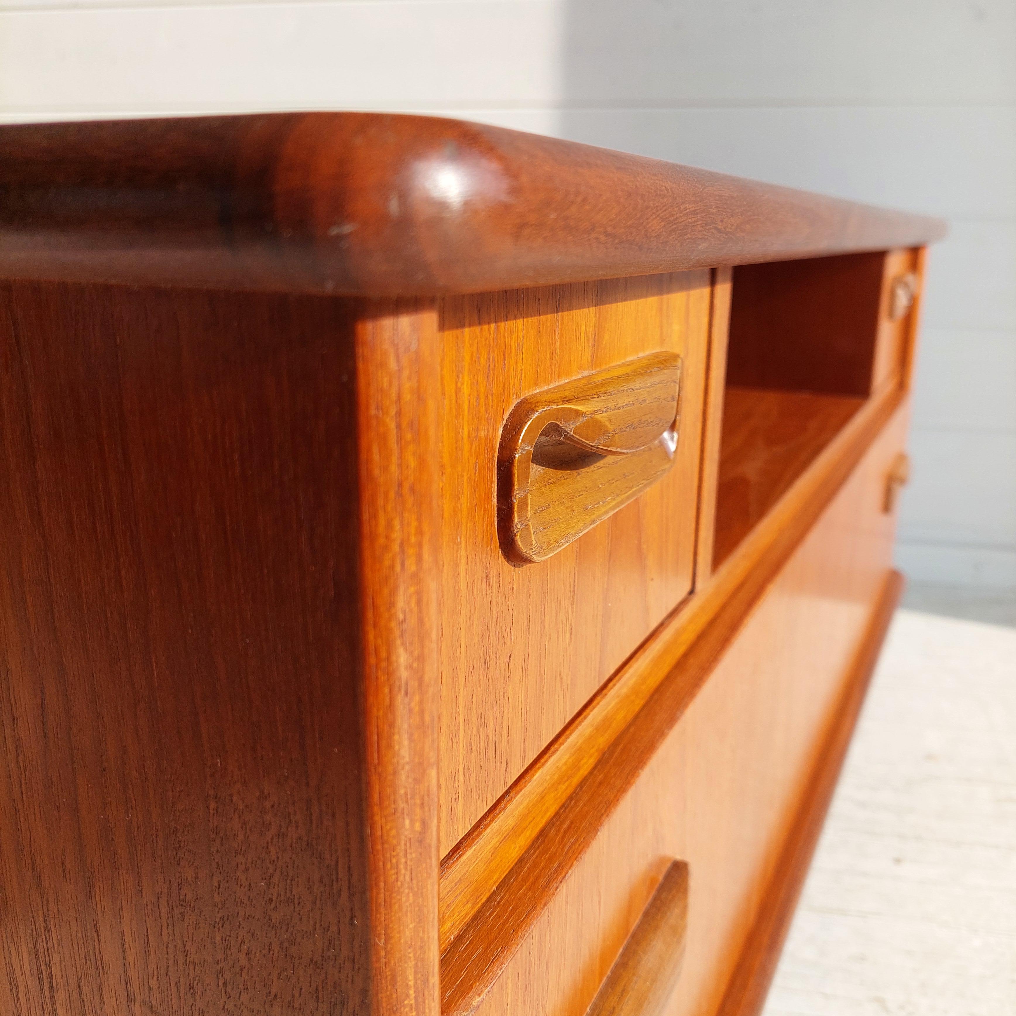20th Century Mid Century G Plan Fresco Retro Teak Tv Unit Media Cabinet Drawers Sideboard, 70