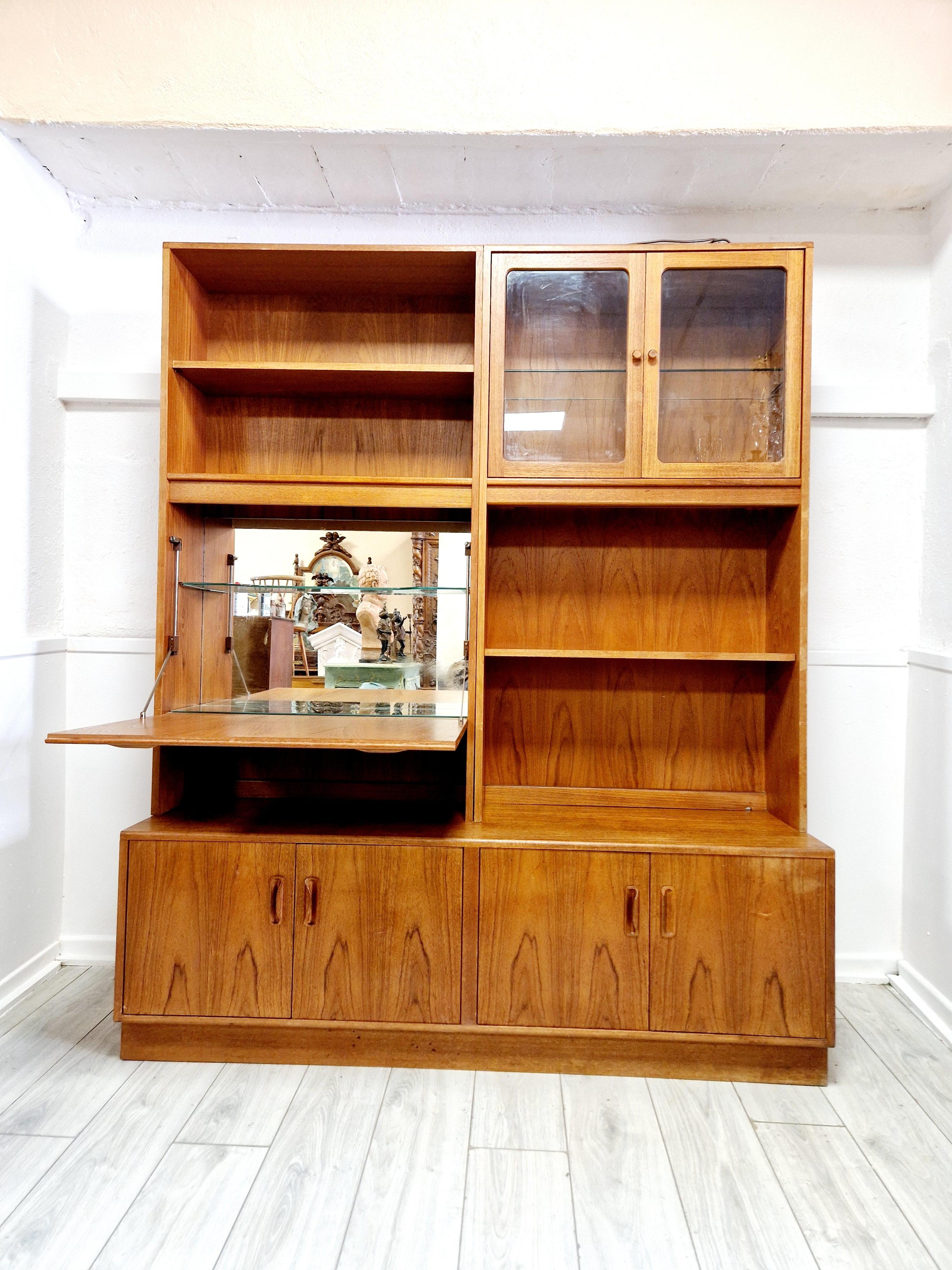 Teak Buffet divisorio di metà secolo G-Plan Fresco in teak in vendita