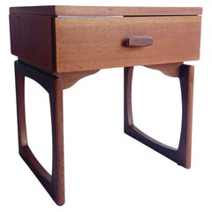 Vintage Mid Century G-Plan "Quadrille" Teak bedside table sidetable, R. BENNETT, 60s