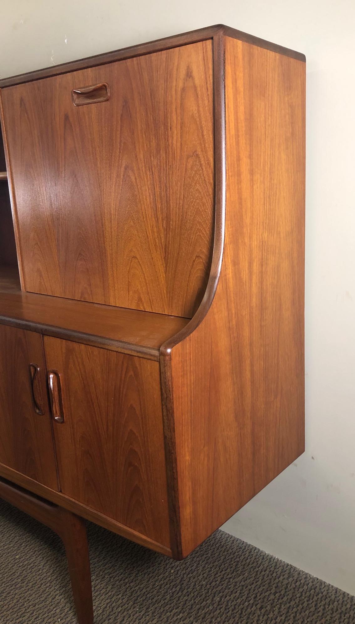 Midcentury G Plan Teak Highboard Credenza with Secretary or Bar For Sale 6