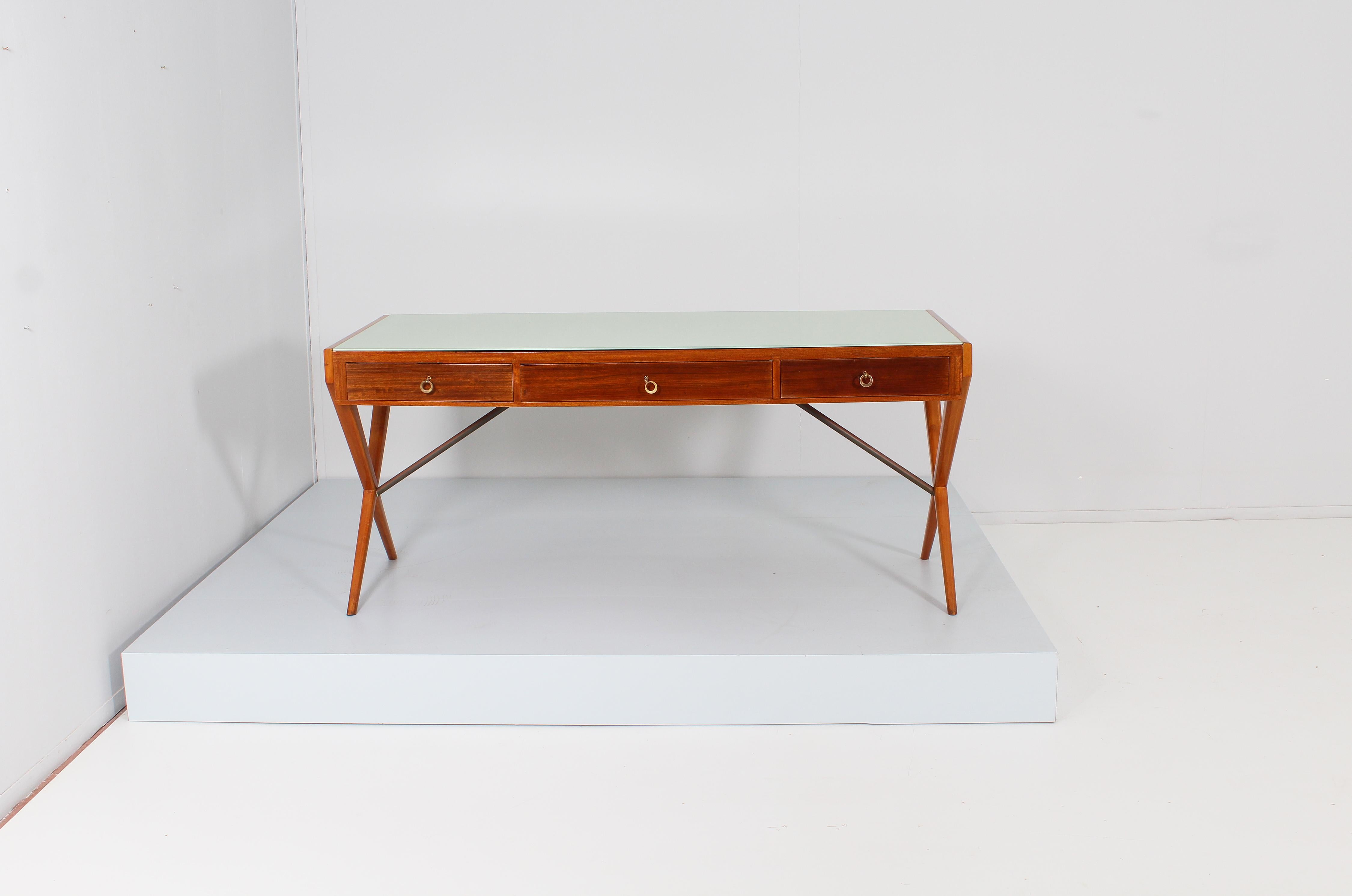Mid-Century Modern Mid-Century G. Ponti Geometric Wood and Green Glass Desk Table Italy 1950s