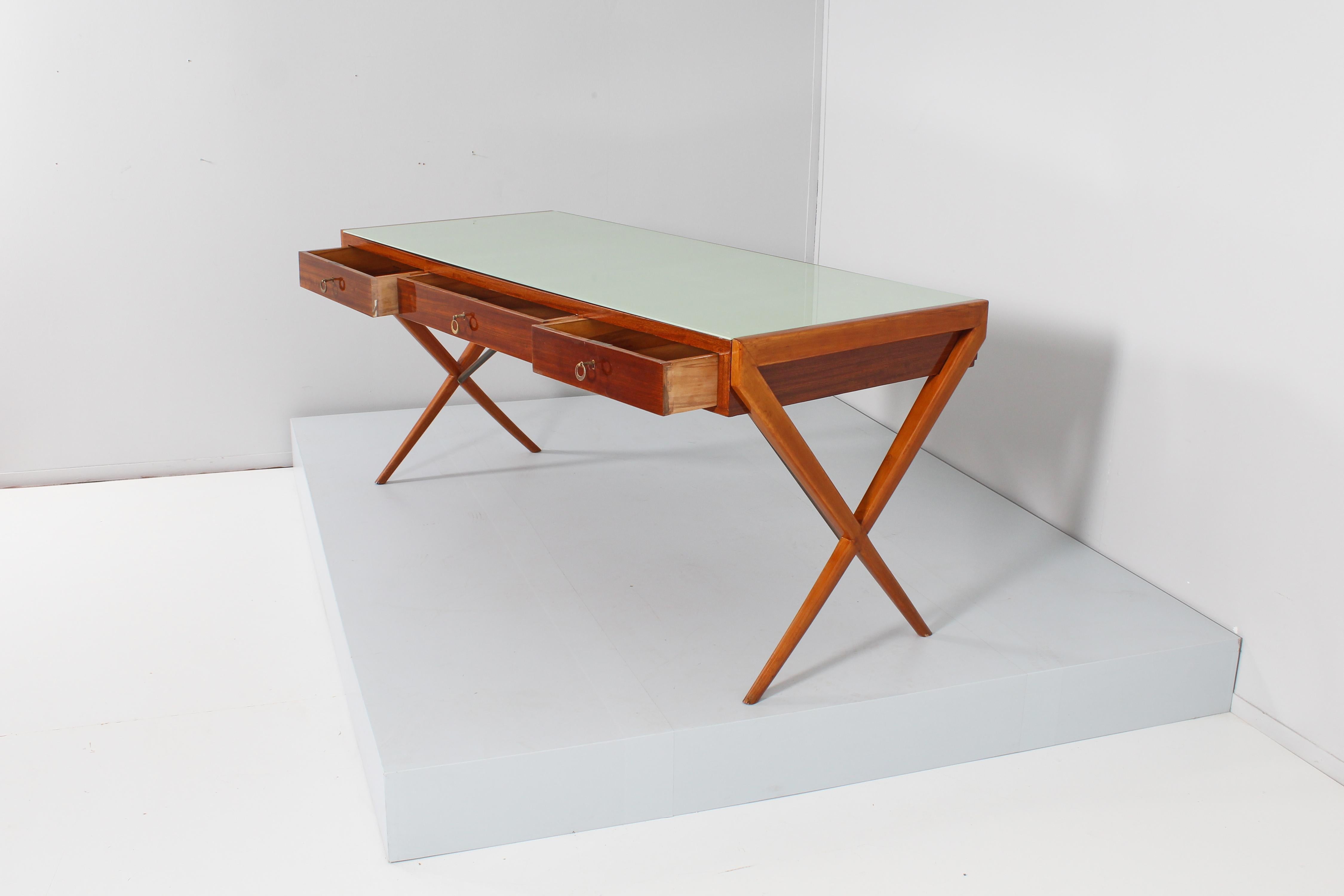 Mid-Century G. Ponti Geometric Wood and Green Glass Desk Table Italy 1950s 3