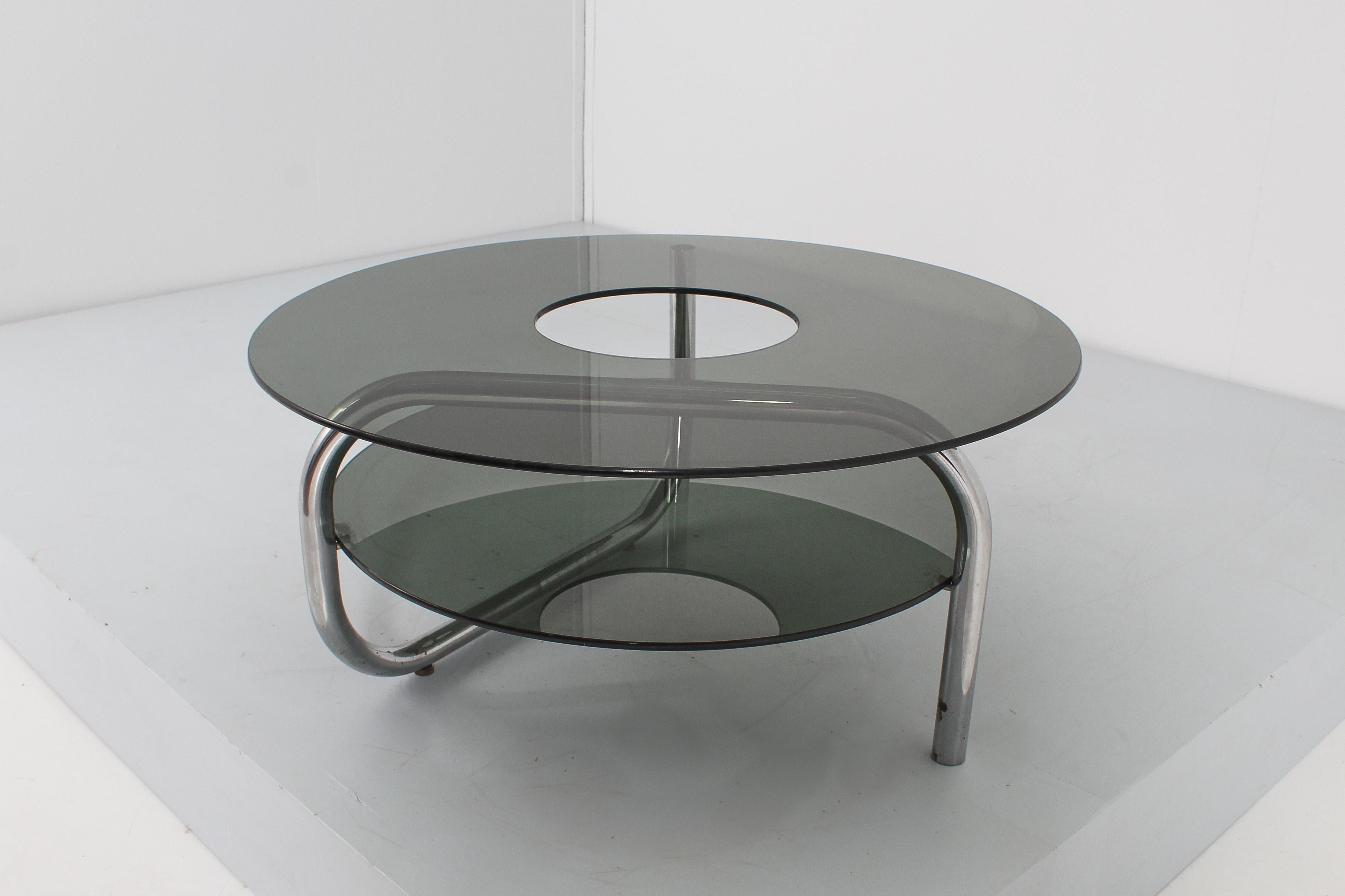 Table basse ronde en verre et métal chromé G. Reggiani du milieu du siècle, Italie, années 70 en vente 1