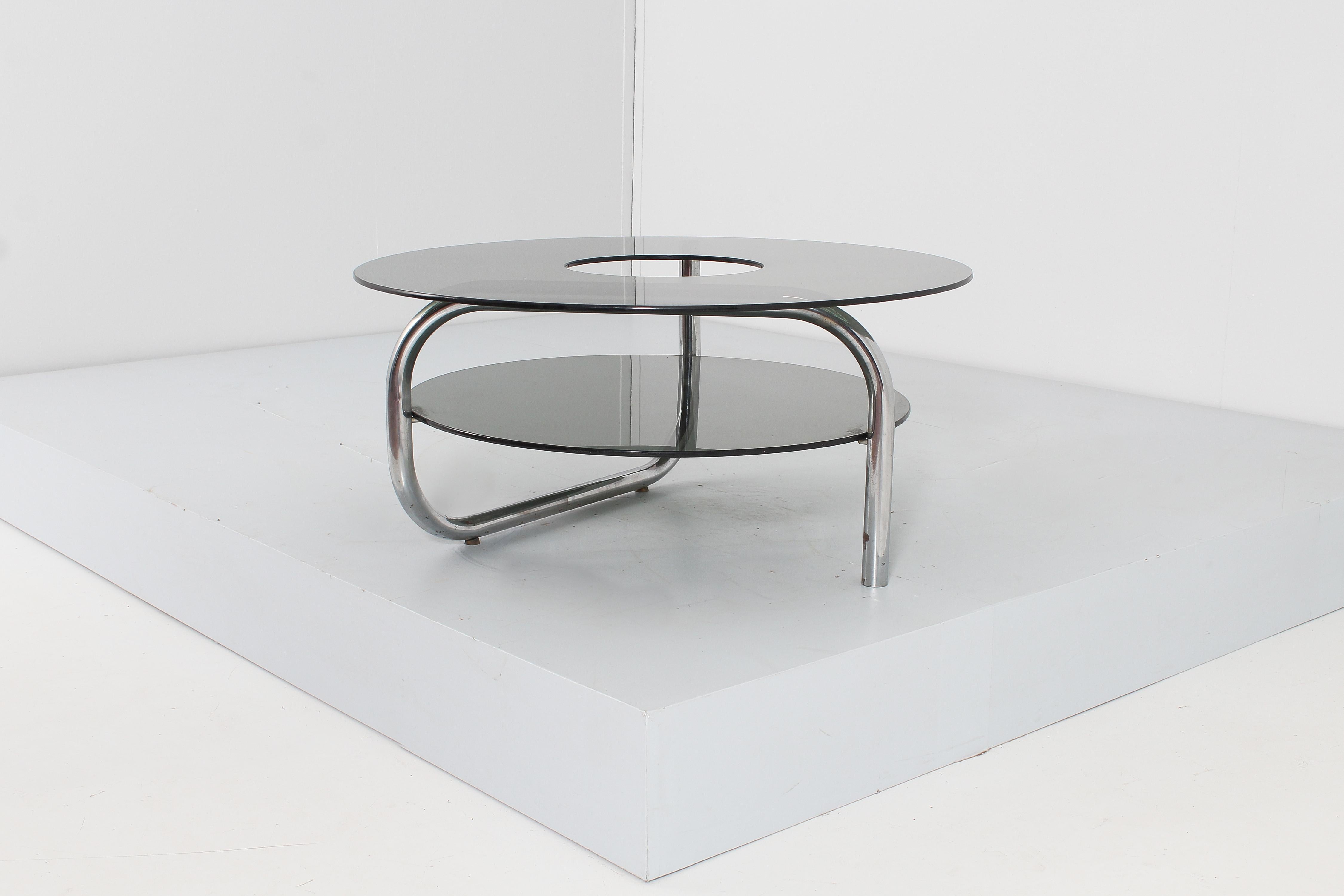 italien Table basse ronde en verre et métal chromé G. Reggiani du milieu du siècle, Italie, années 70 en vente