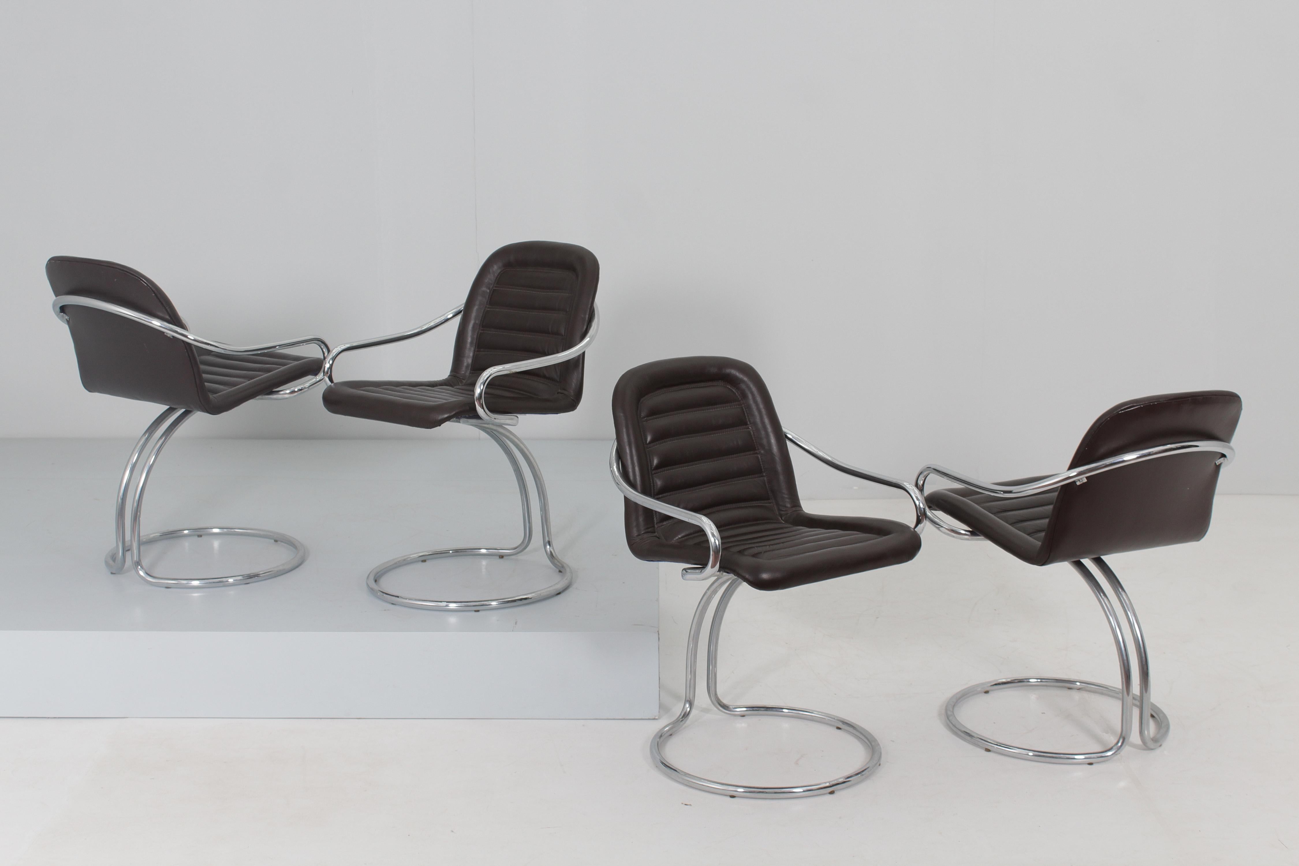 Italian Mid-Century G. Rinaldi (attr) Set of 4 Steel and Leather Chairs 70s Italy