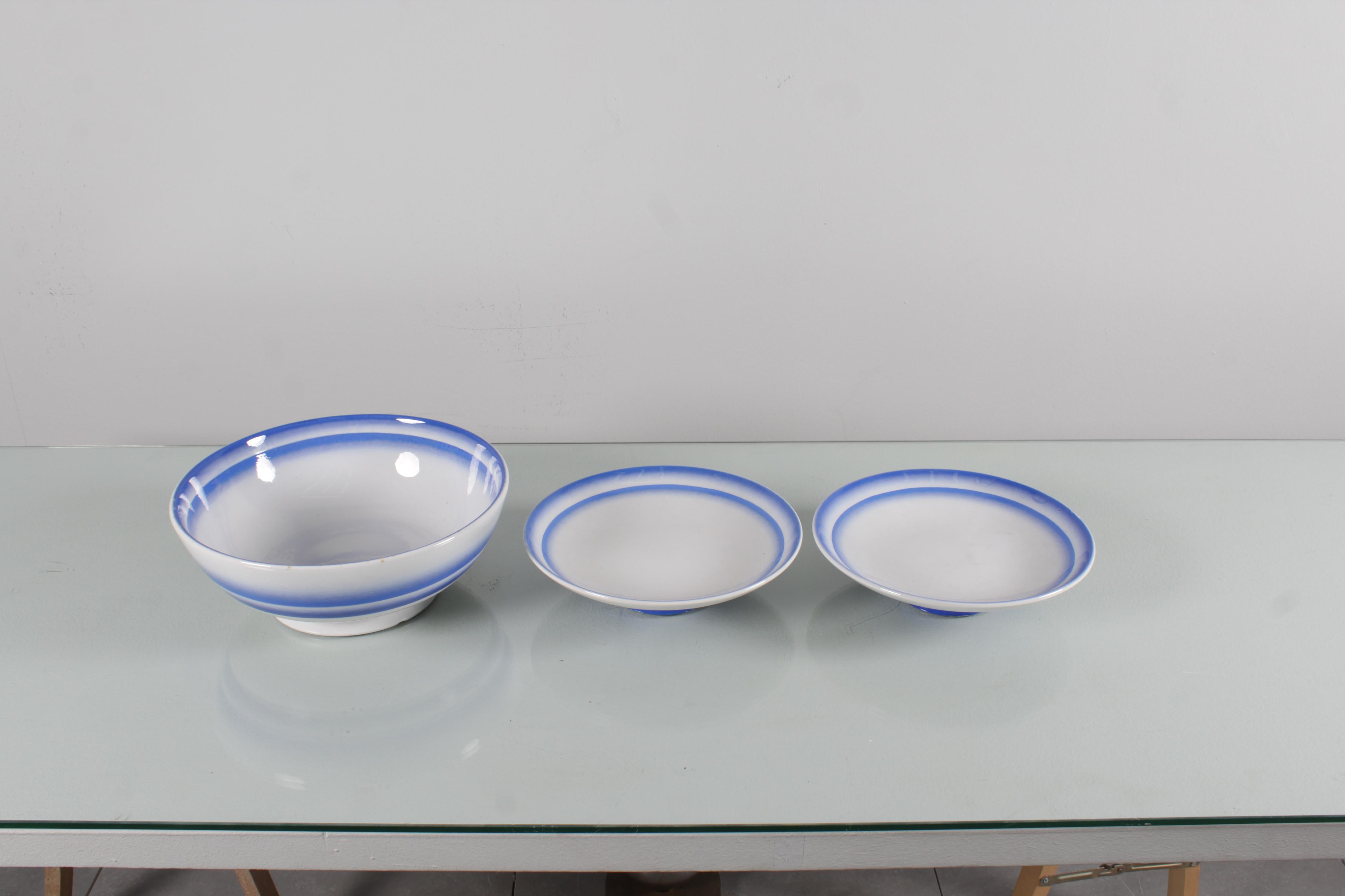 italien Table en céramique aérographe Galvani du milieu du siècle Ensemble de trois tables 60s Italie en vente