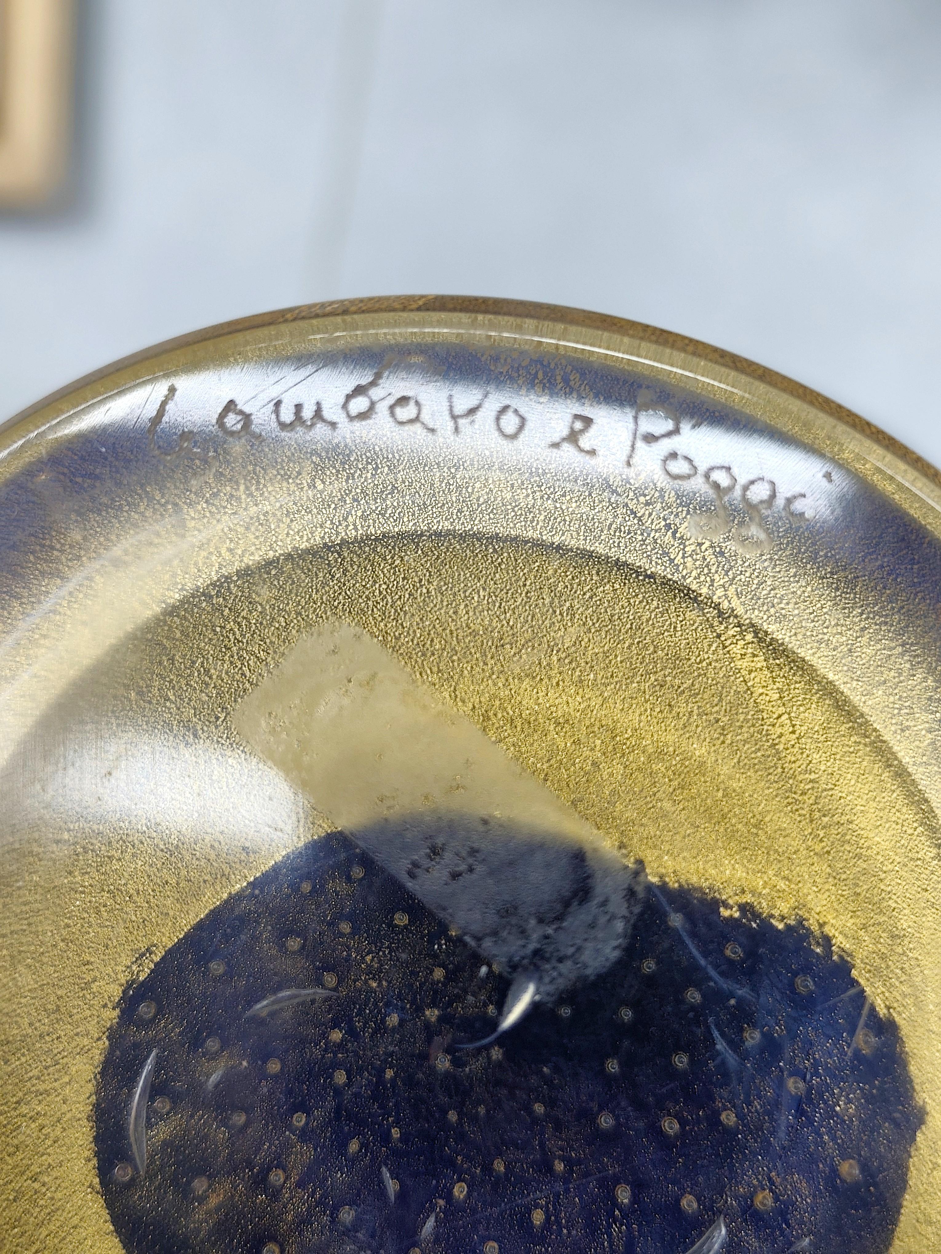 Mid-Century Gambaro & Poggi Blue and Gold Leaf Murano Glass Vase 70s Italy For Sale 8