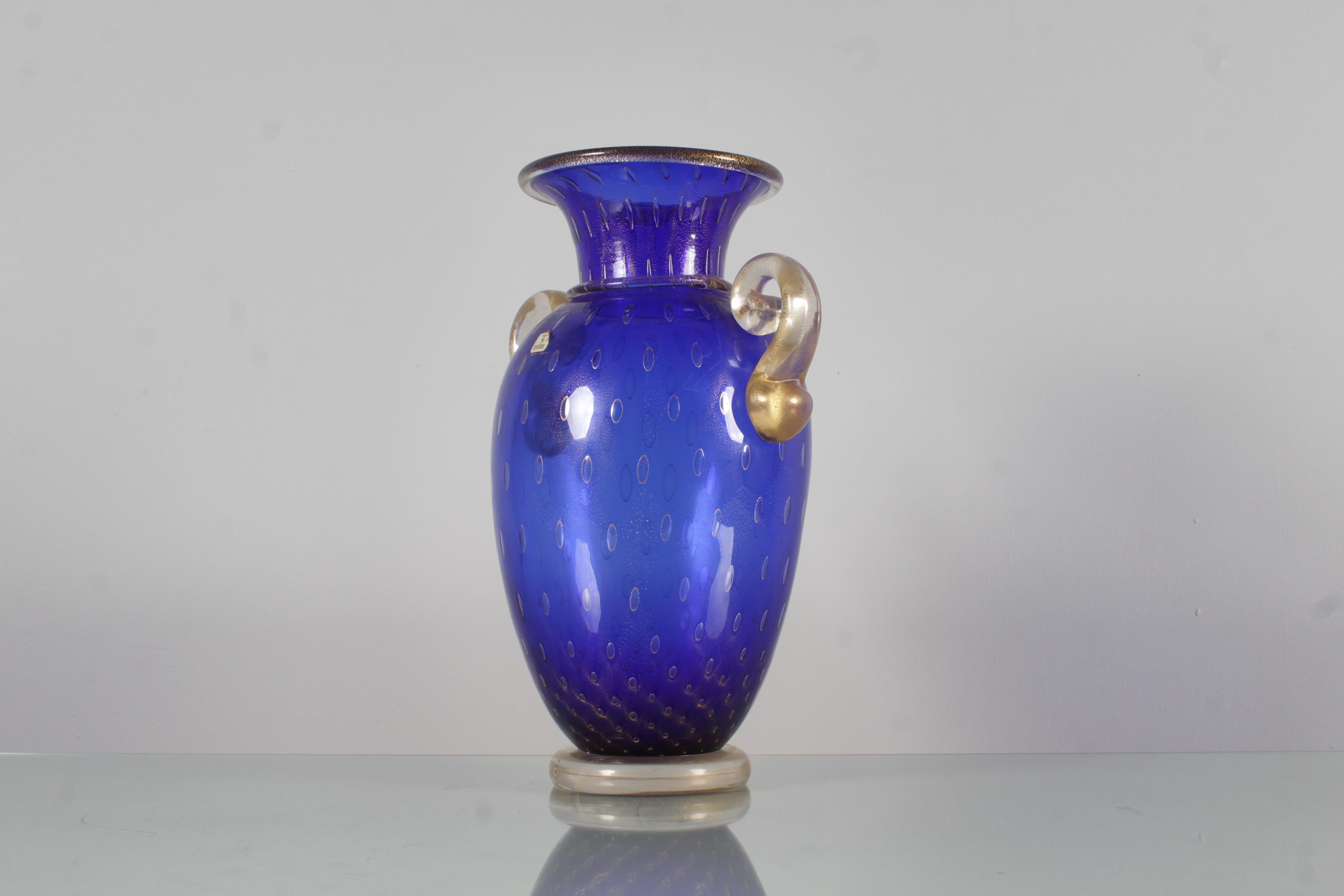 Italian Mid-Century Gambaro & Poggi Blue and Gold Leaf Murano Glass Vase 70s Italy For Sale