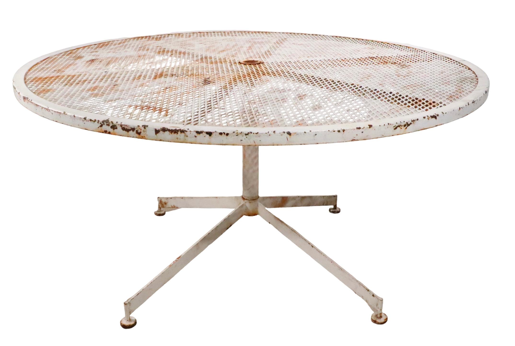 20th Century Mid Century Garden Patio Poolside Table Attributed to Woodard For Sale
