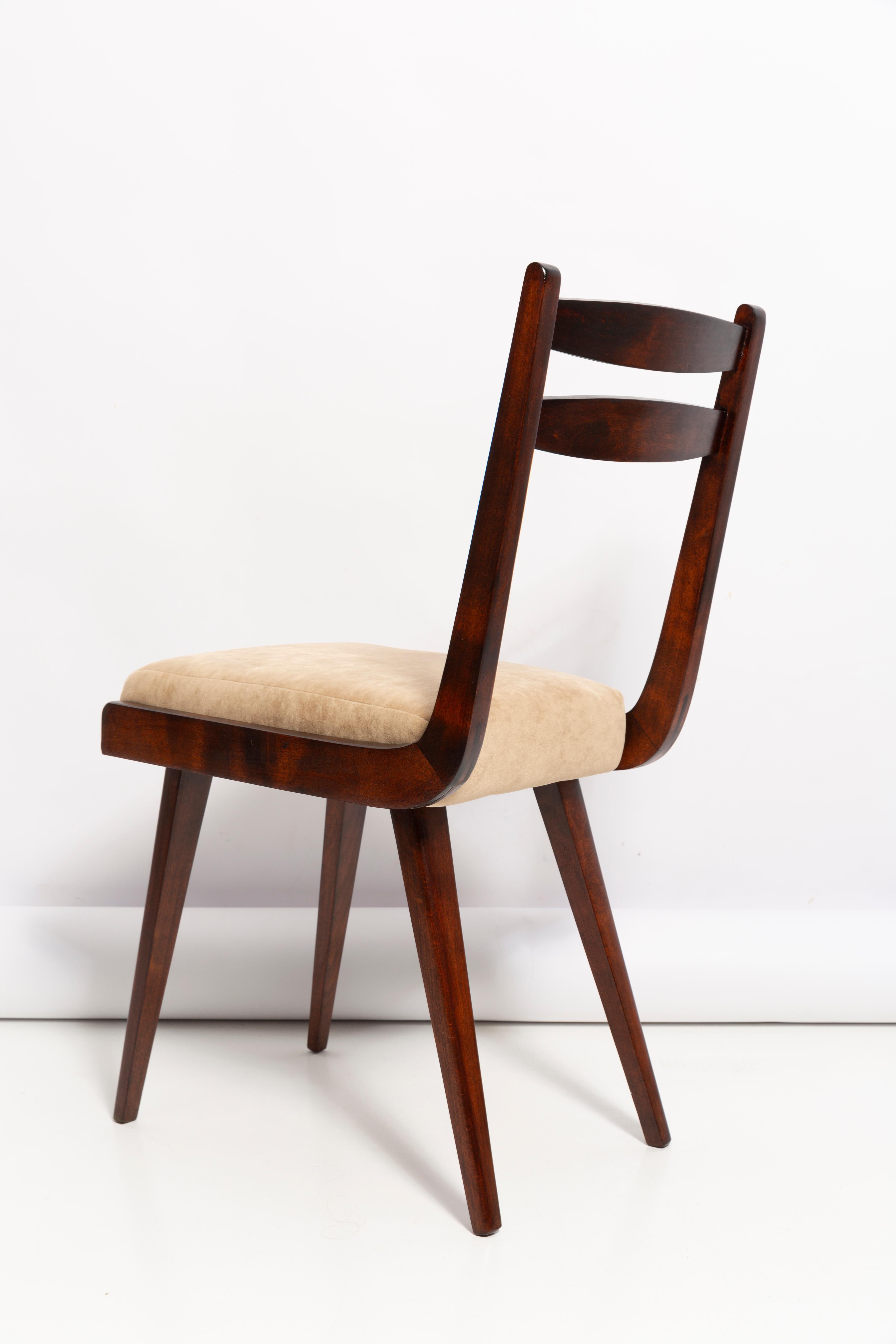 Mid Century Gazelle ii Beige Velvet, Walnut Wood Chair, Europe, 1960s For Sale 4