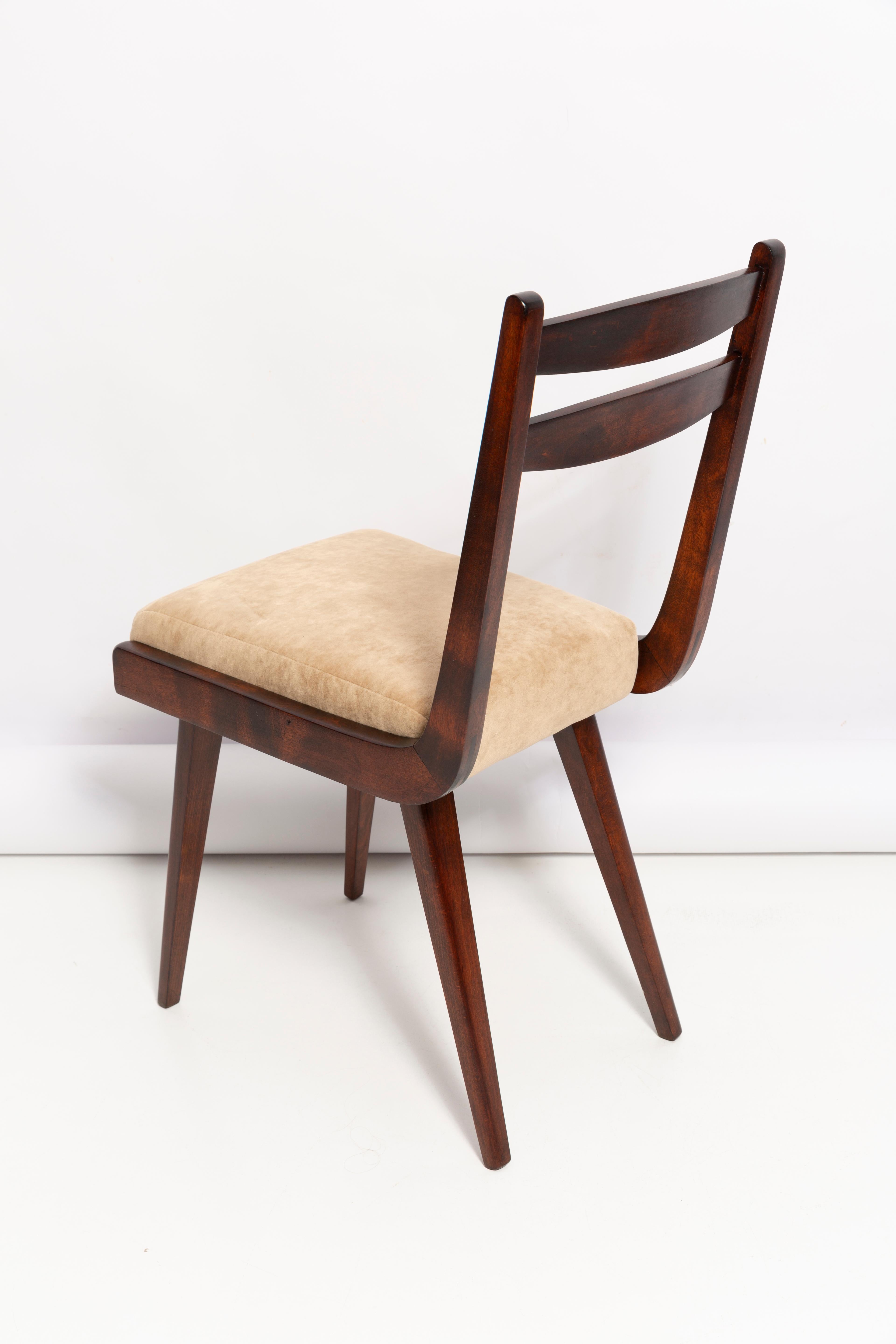 Mid Century Gazelle ii Beige Velvet, Walnut Wood Chair, Europe, 1960s For Sale 5