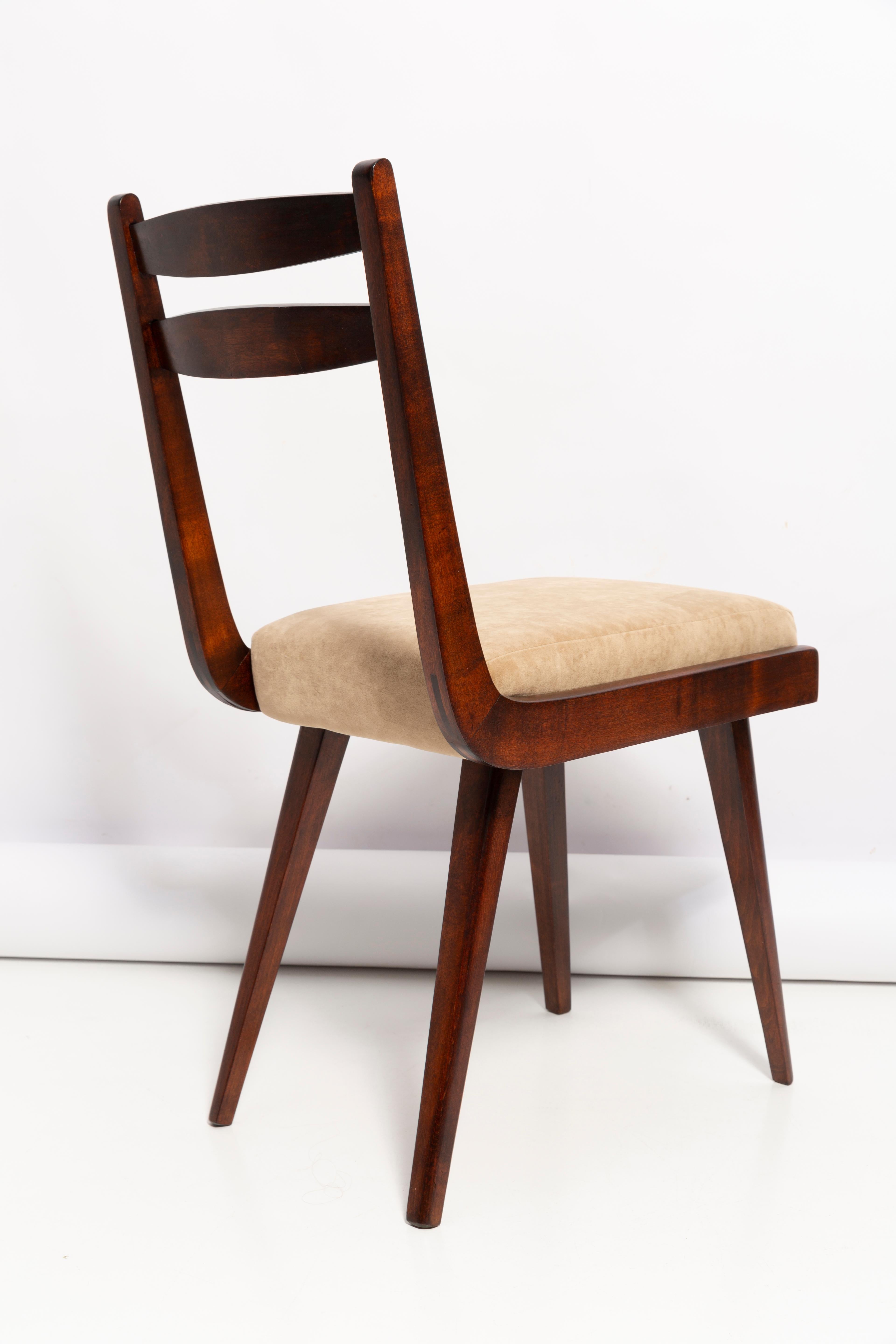 Mid Century Gazelle ii Beige Velvet, Walnut Wood Chair, Europe, 1960s For Sale 6