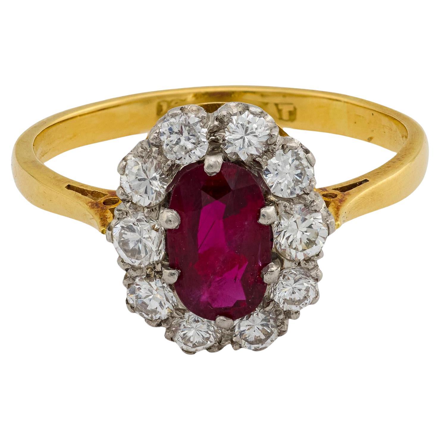 Mid Century GCS 1 carat ruby diamond 18k yellow gold platinum cluster ring For Sale
