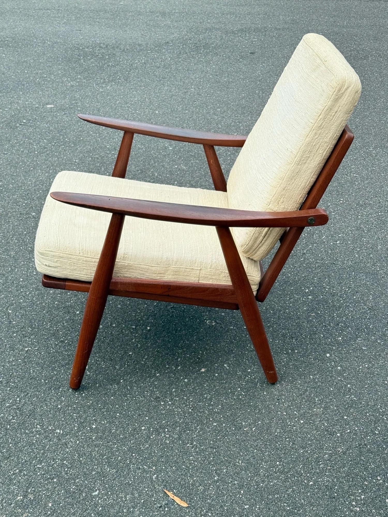 GE-270 Loungesessel aus der Jahrhundertmitte von Hans J. Wegner für Getama (Moderne der Mitte des Jahrhunderts) im Angebot