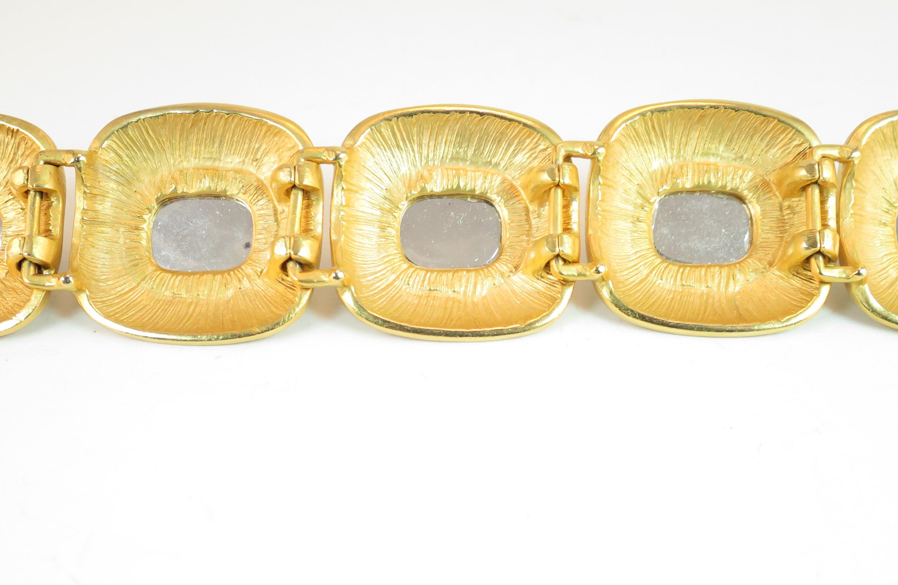 Mid-Century Gem-Craft Hammered Gold Jewel-Tone Day & Evening Bracelet & Earrings For Sale 4