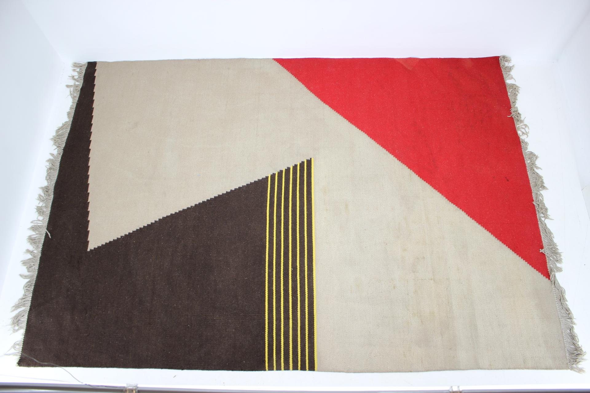 - 1950s, Czechoslovakia
- Double sided, Kilim
- Original condition, see the pictures
- Profesionally cleansed.
 