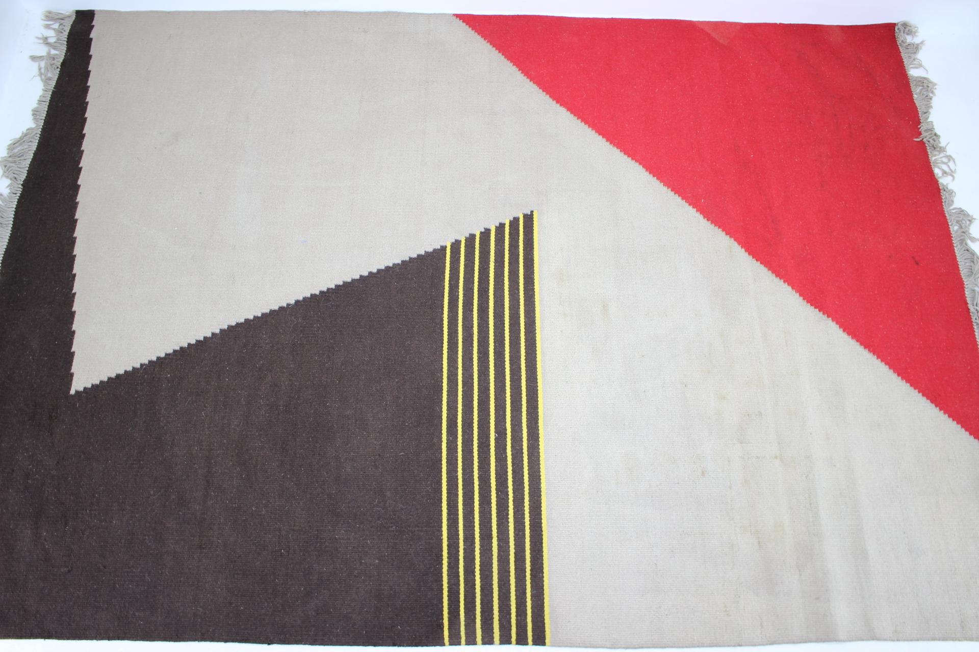 Czech Midcentury Geometric Avantgarde Kilim Carpet in Style of Antonín Kybal, 1950s For Sale