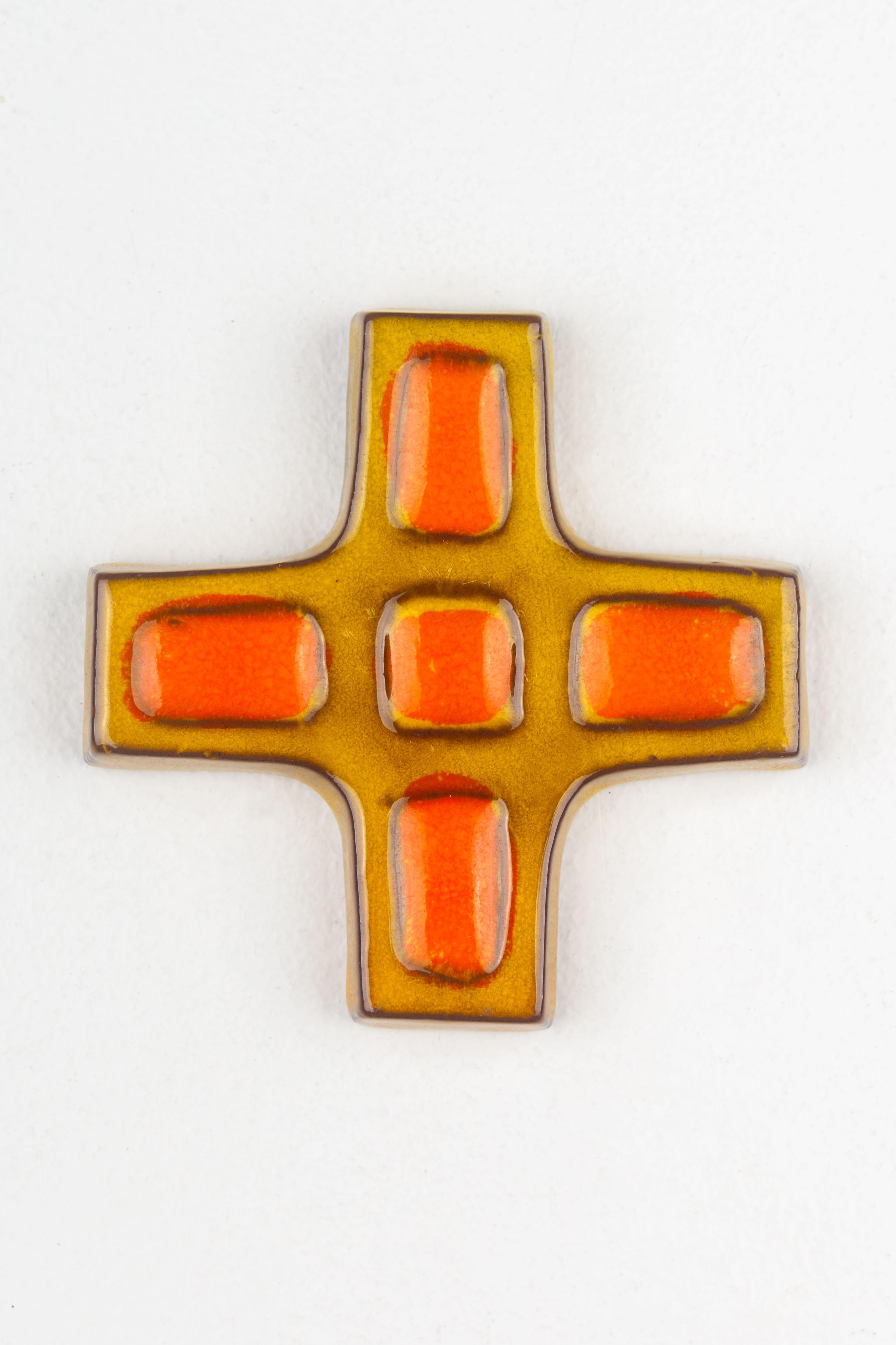 Mid-Century Geometric Ceramic Cross For Sale 1