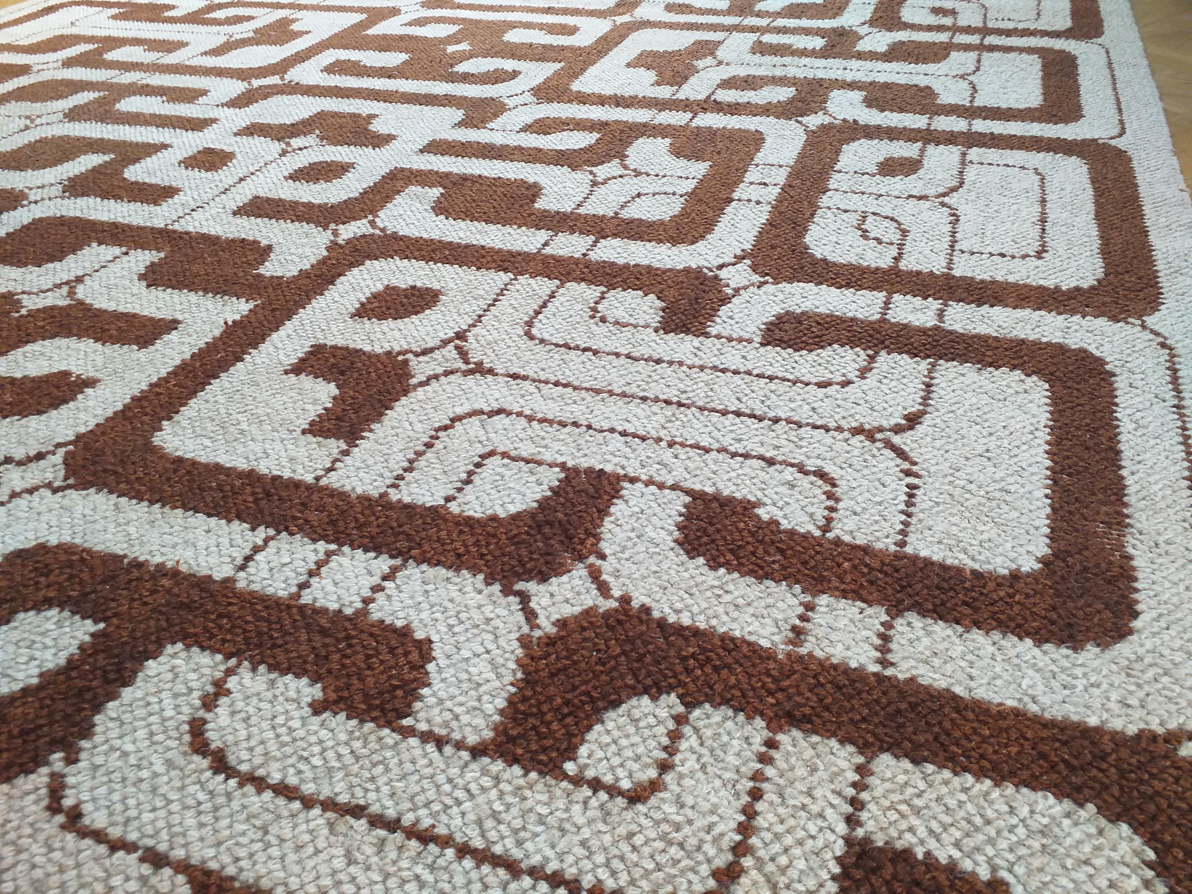 Midcentury geometric rug / carpet in Ege Rya style, Denmark, 1960s
- Handwoven / knotted
- Scandinavian design.