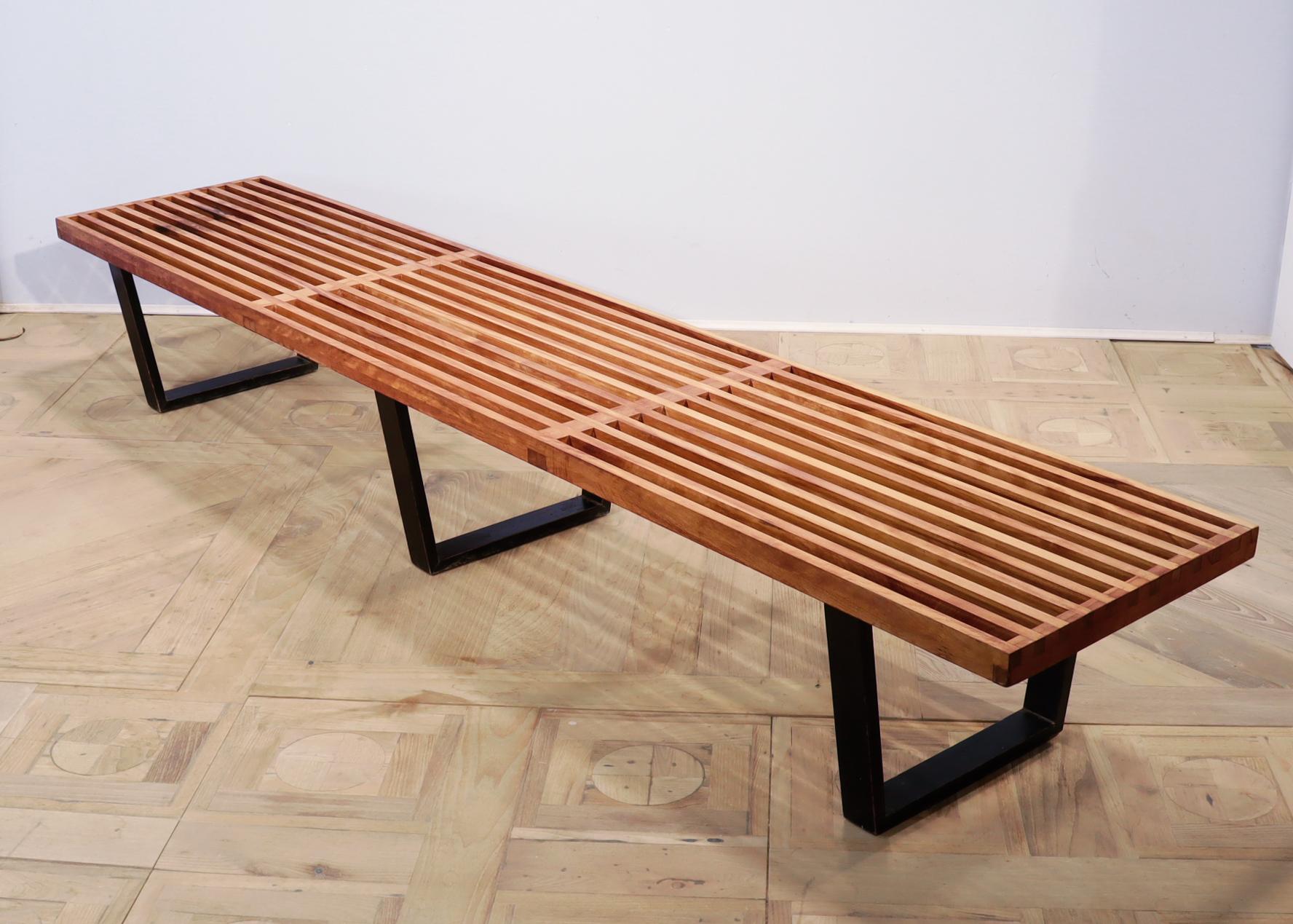 Mid-Century Modern Banc à plateforme longue à lattes en bouleau du milieu du siècle de George Nelson Herman Miller en vente