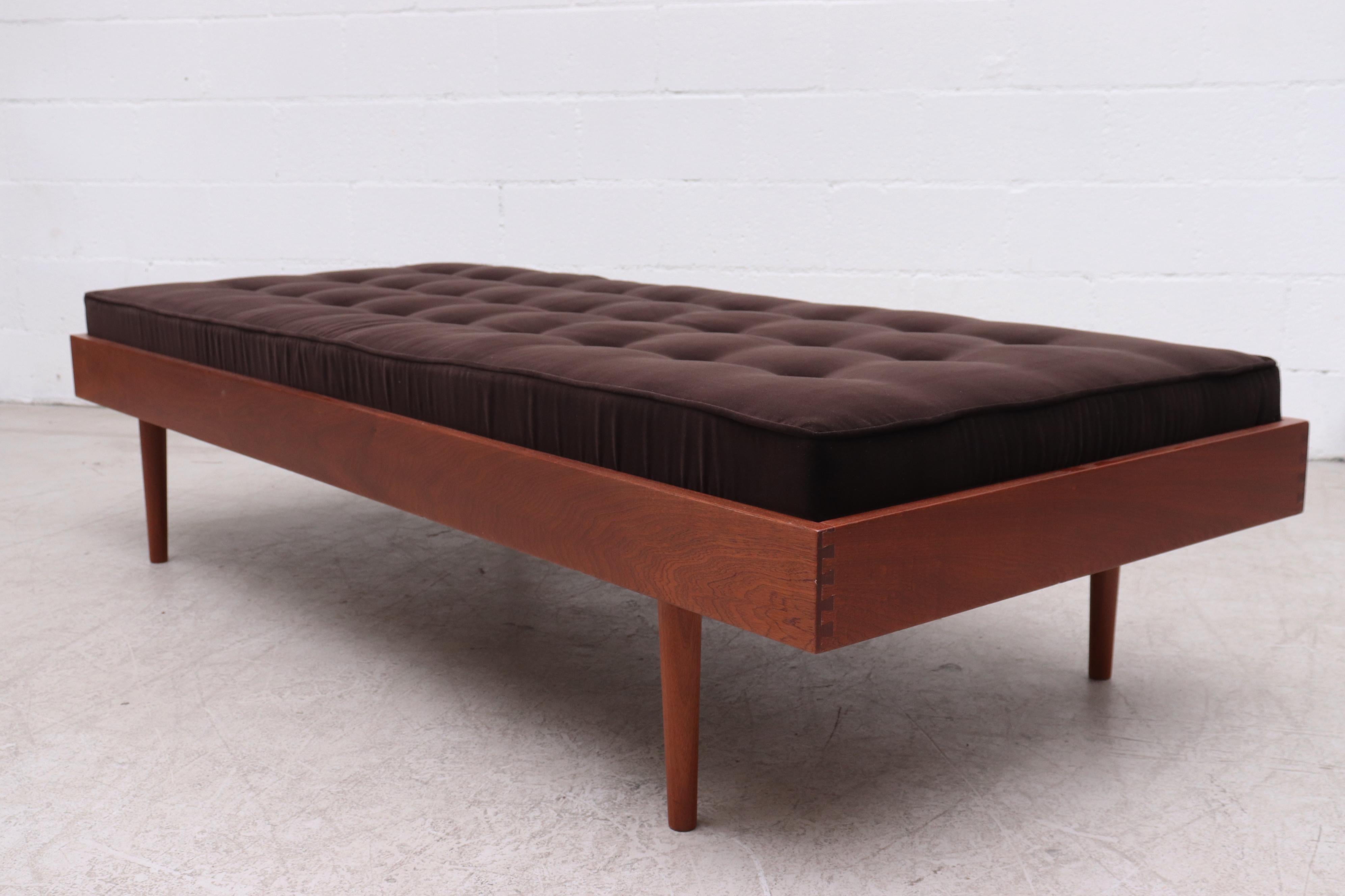 Midcentury George Nelson Inspired Danish Teak Daybed In Good Condition In Los Angeles, CA