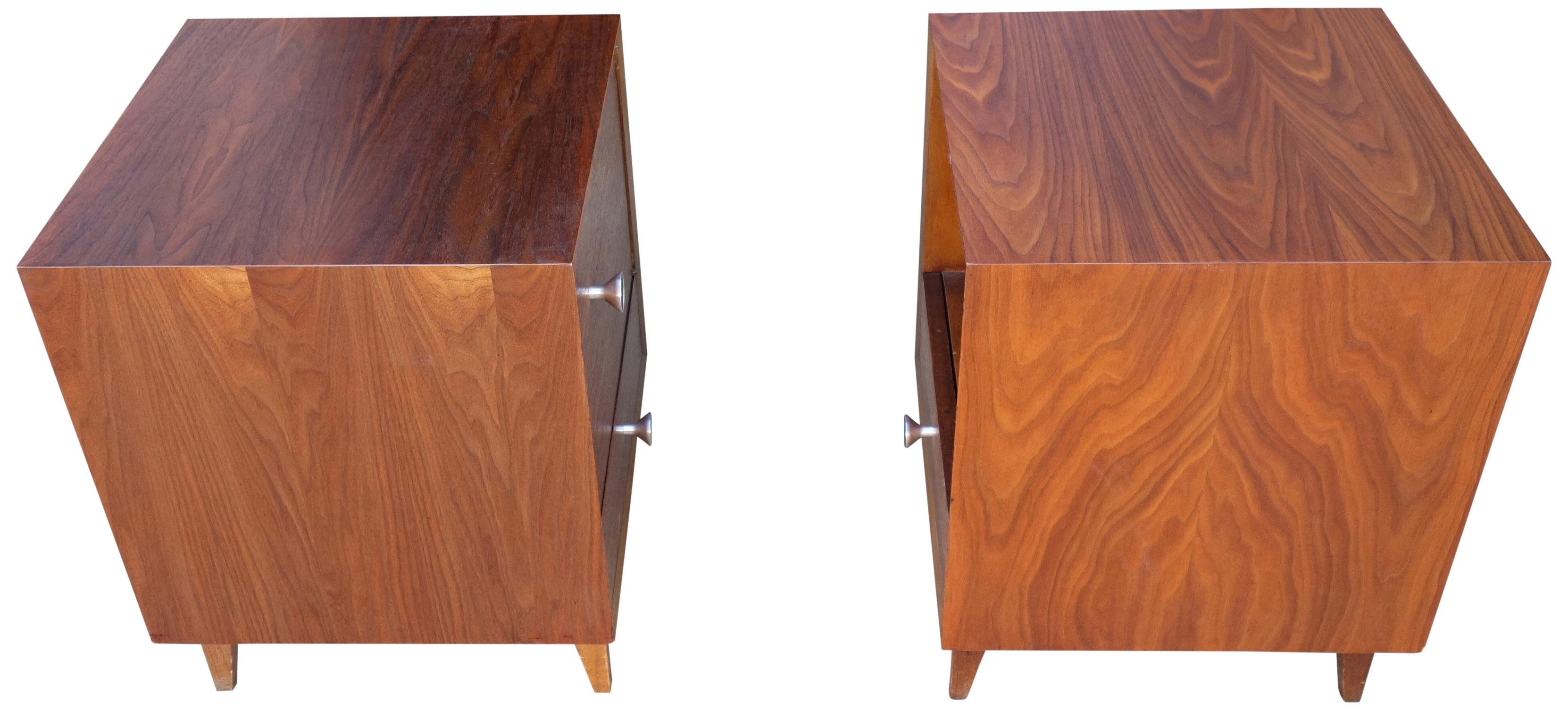 Midcentury George Nelson Nightstands for Herman Miller In Good Condition In BROOKLYN, NY